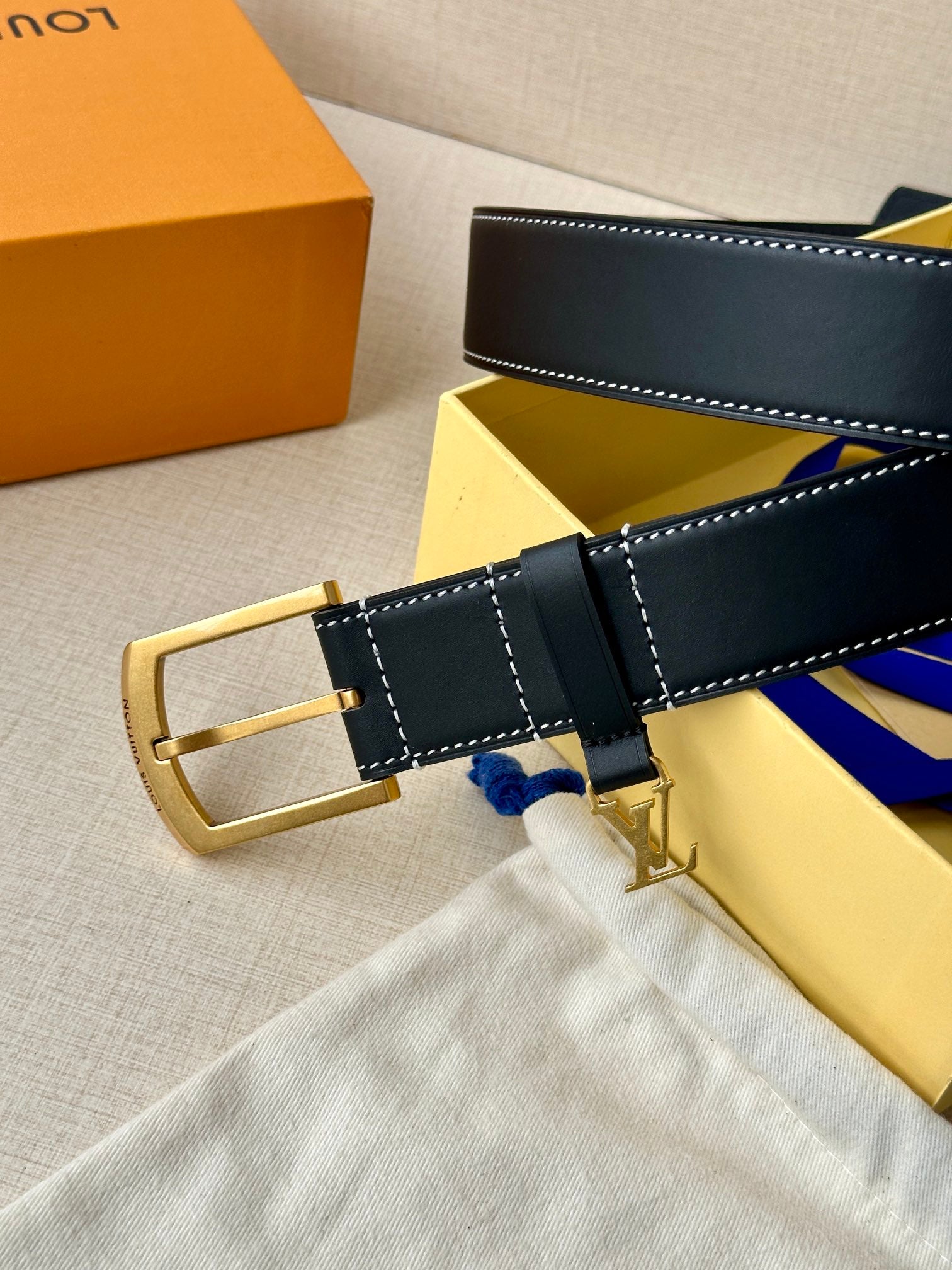 P1W15E161 Popular  High quality belt With full package