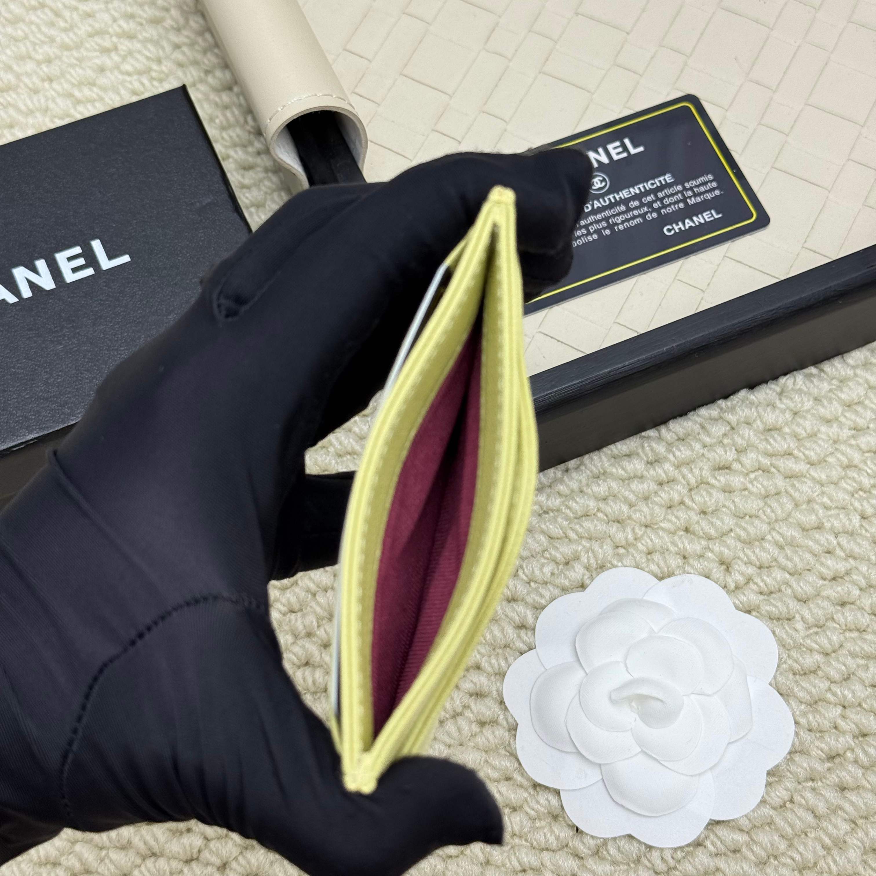 B1R115C154 Popular card holder