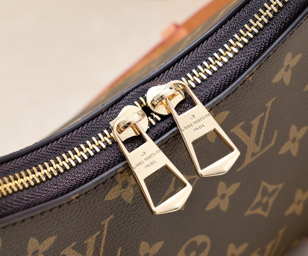 B1W15E35 Popular  leather bag