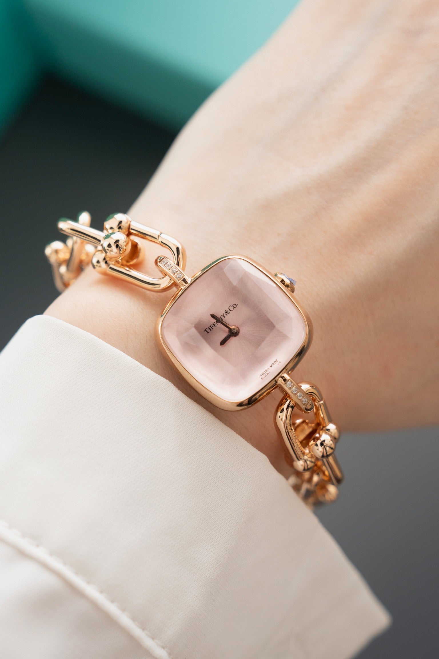 L1R36T73 Popular Watches