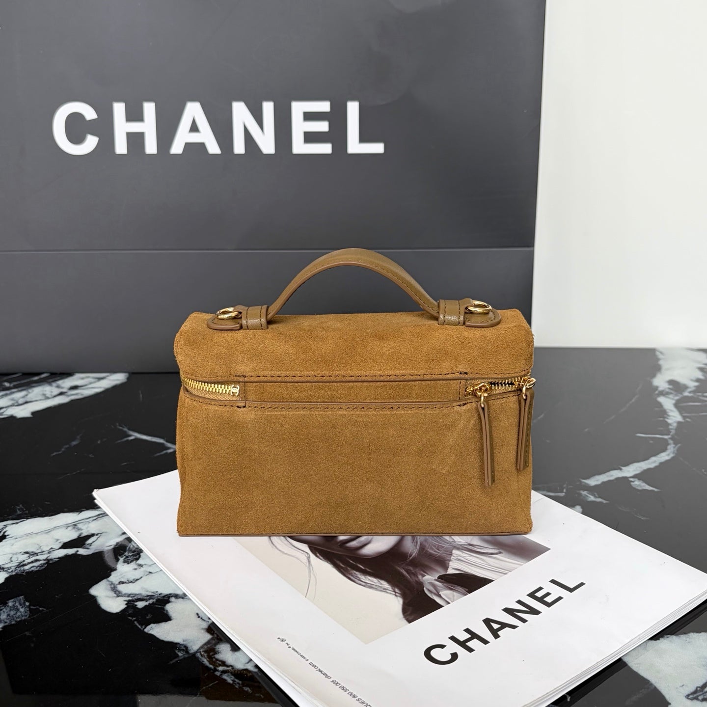 B1R76C31 Popular leather bag