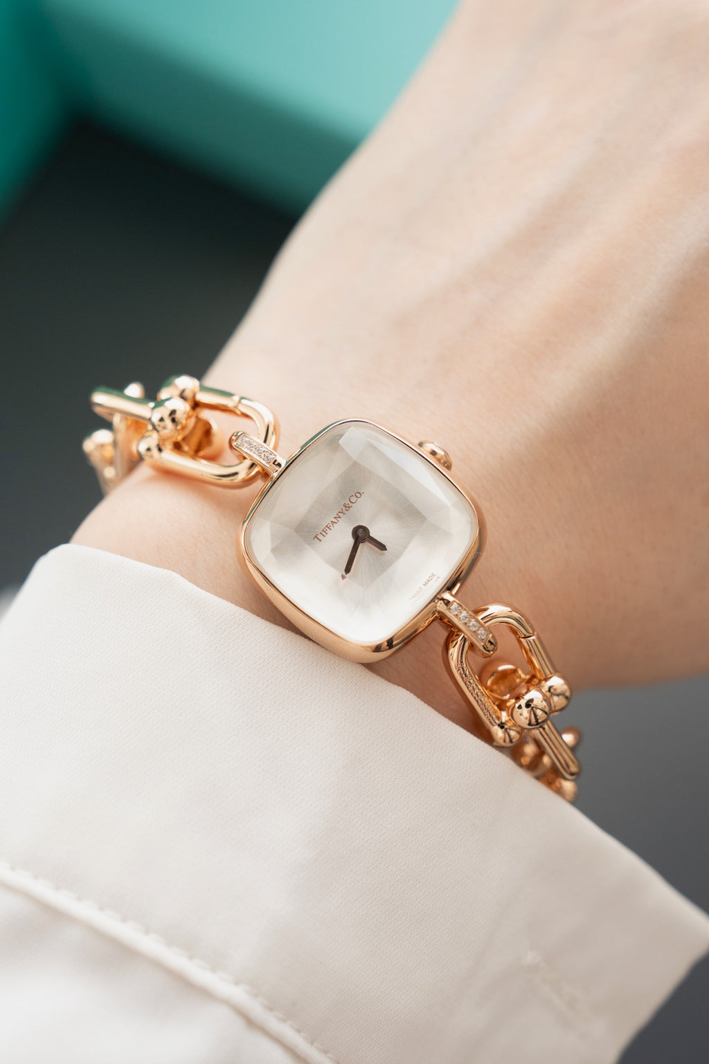 L1R36T73 Popular Watches