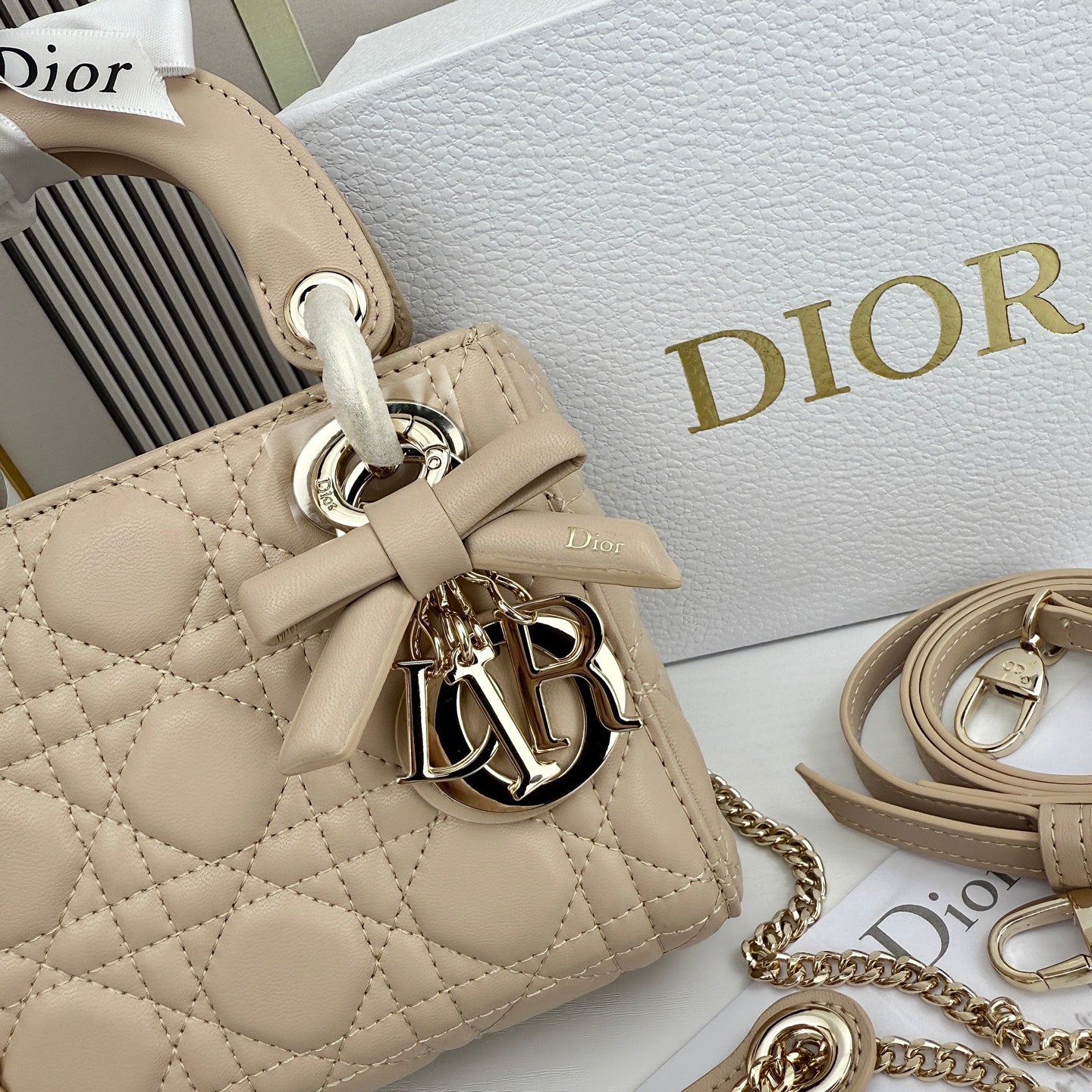 B1R66D1 Popular leather bag