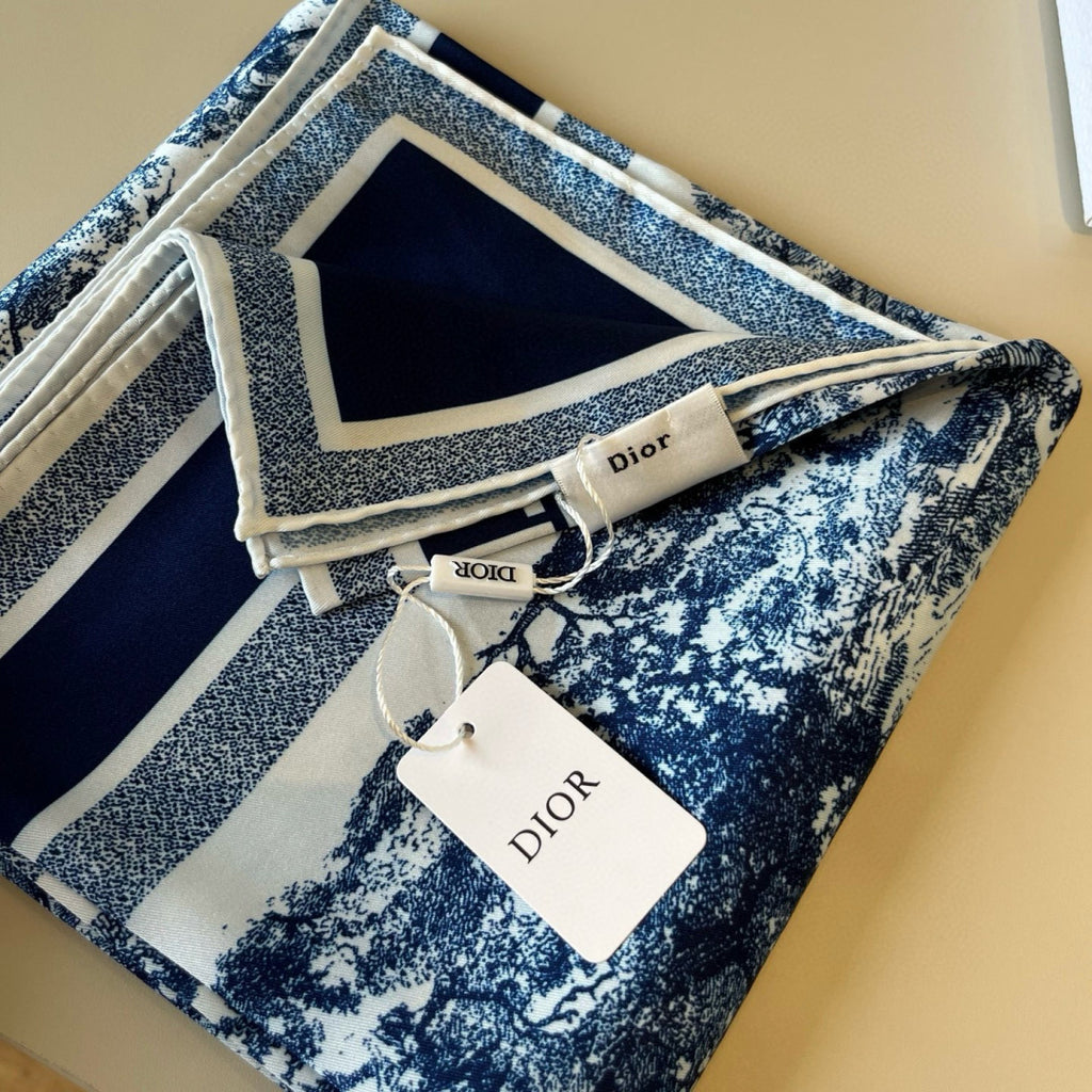 W1N46D35 Popular Silk Scarve