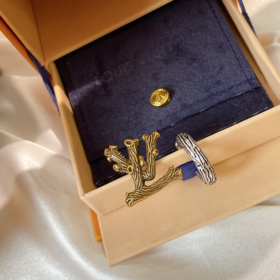 X1Q95E20E Popular Earrings