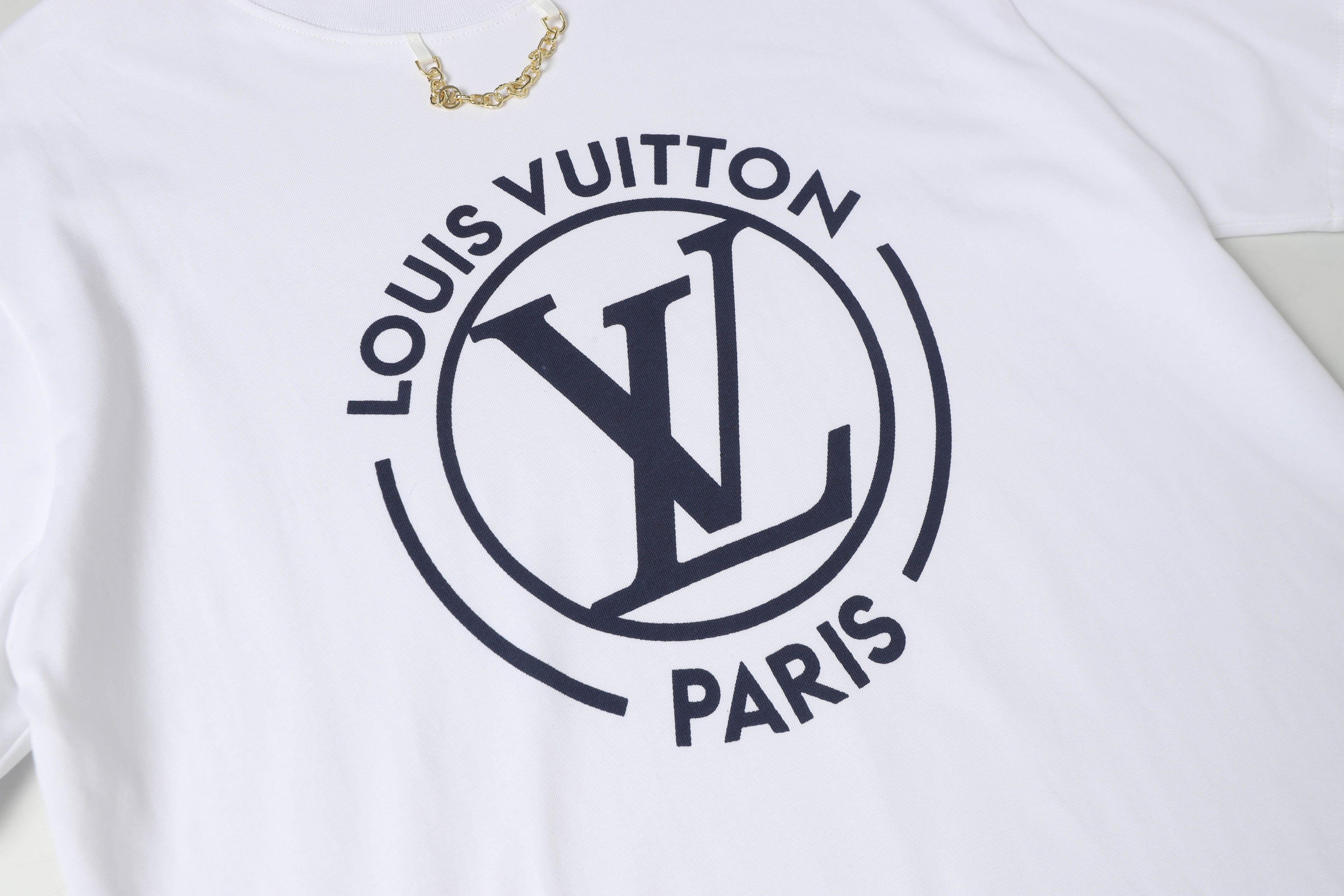 U1R45E143 Popular T-shirt