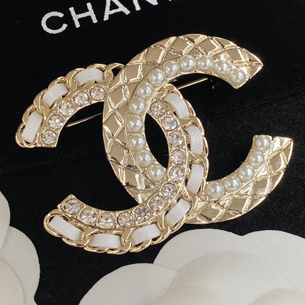 X1N36C66X Popula  Brooch