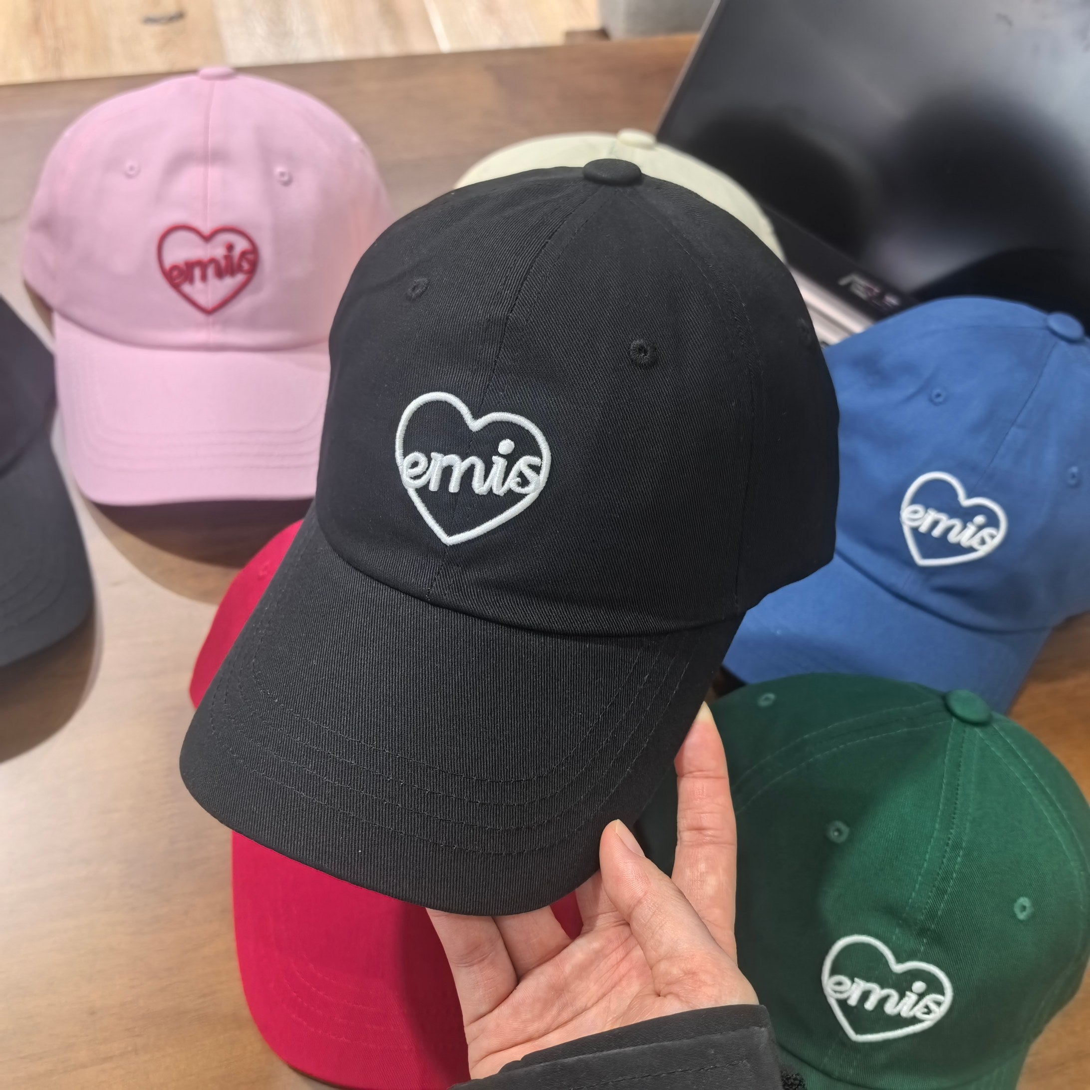 M1N65A11 Popular  hats