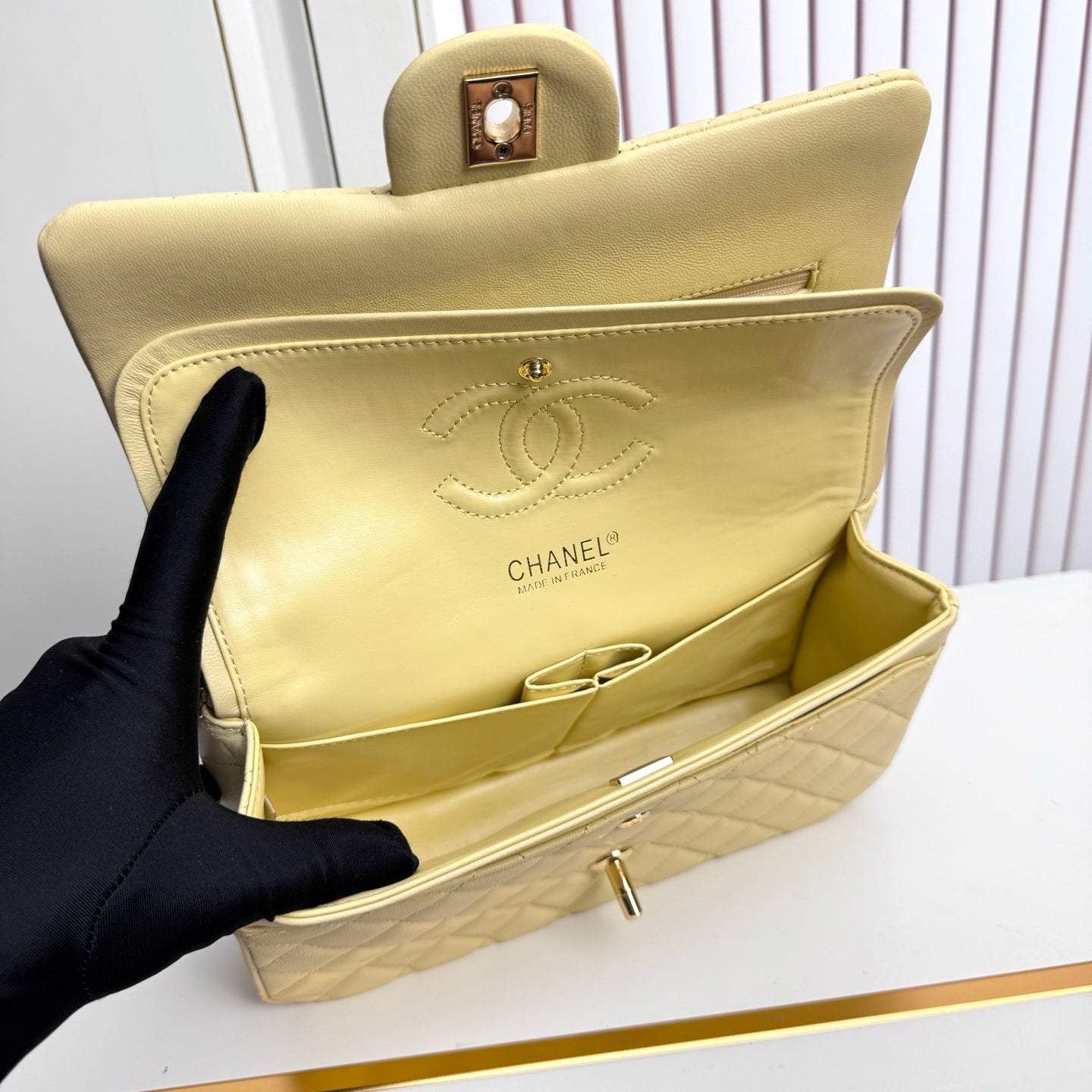 B1R76C14 Popular leather bag