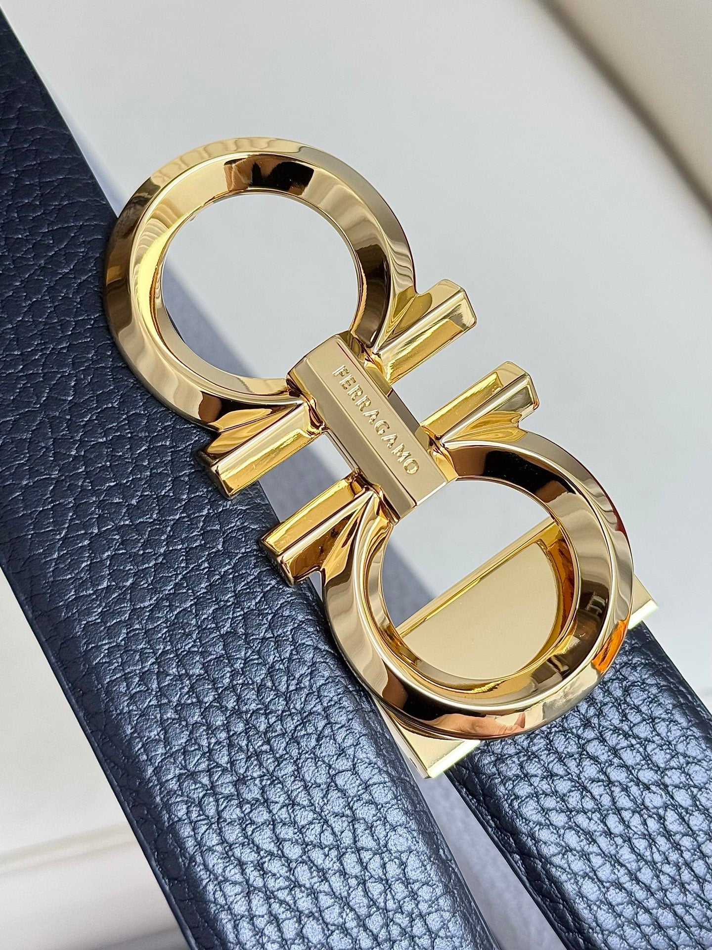 P1Q115A56 Popular High quality belt With full package