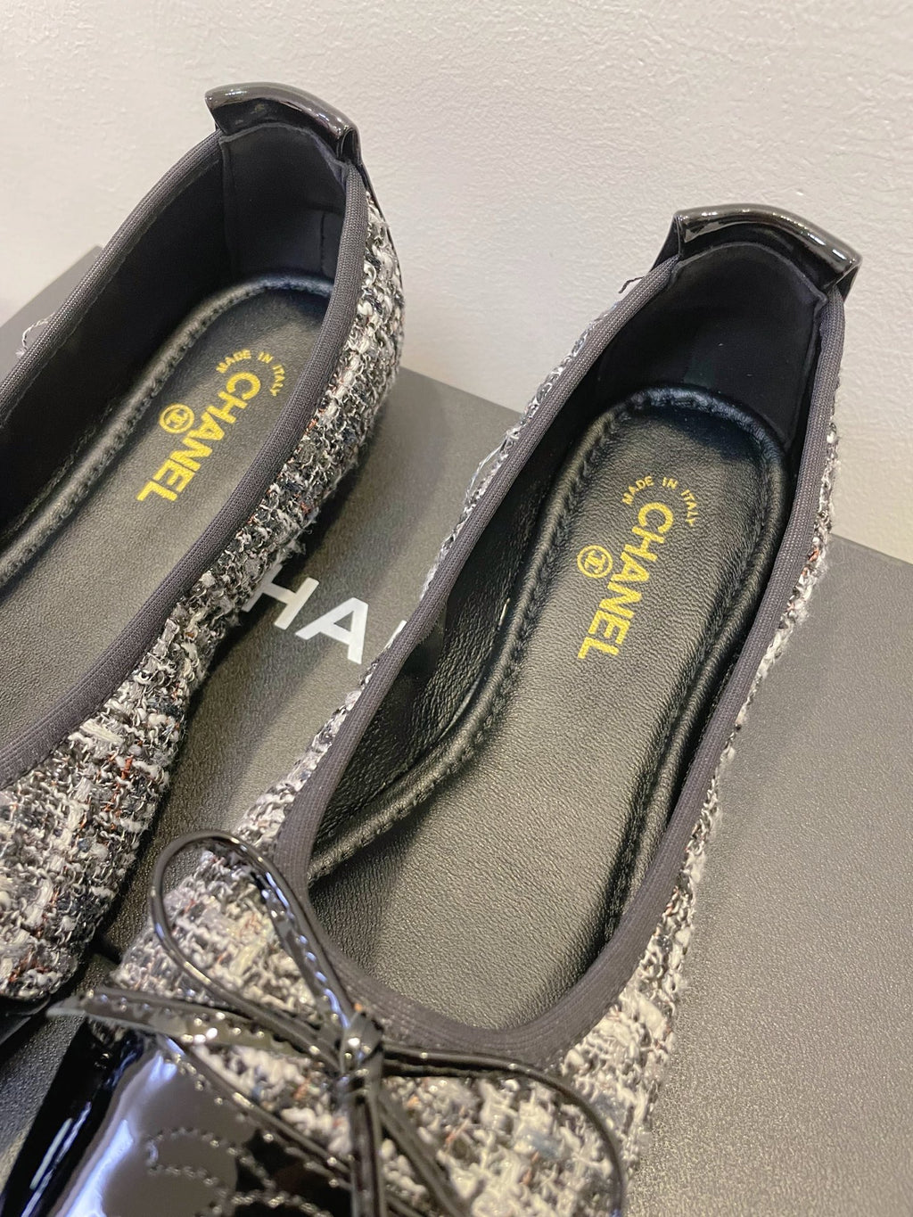 Z2Q95C106 Popular high-quality  shoes