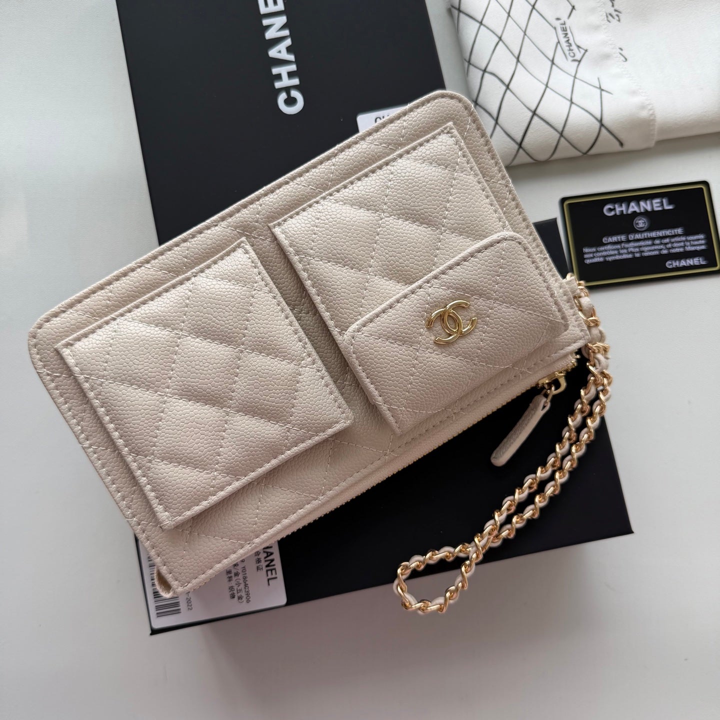 B1P46C23 Popular leather bag