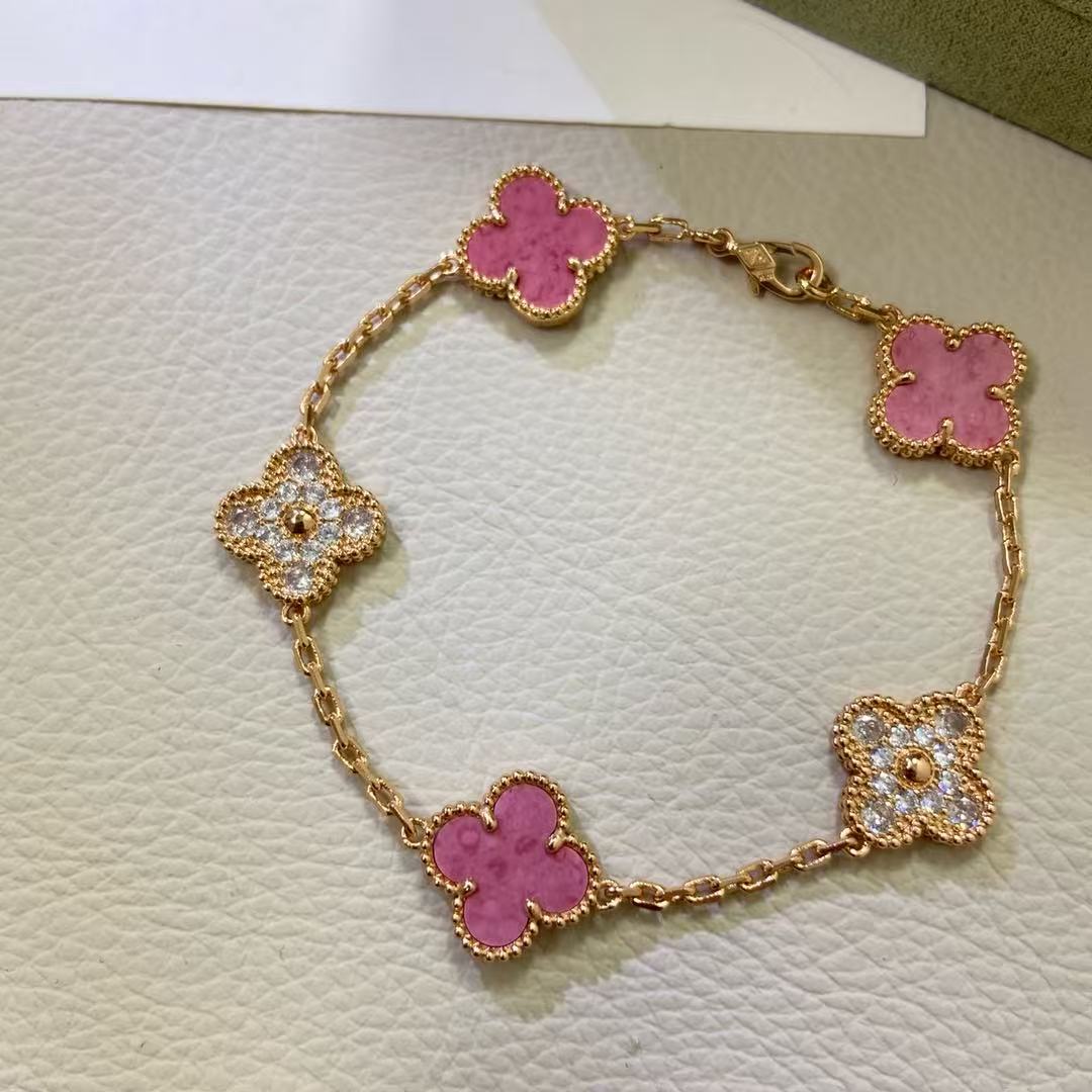 X5X53VA179K  Popular bracelets 5 flowers normal size1.5cm flower