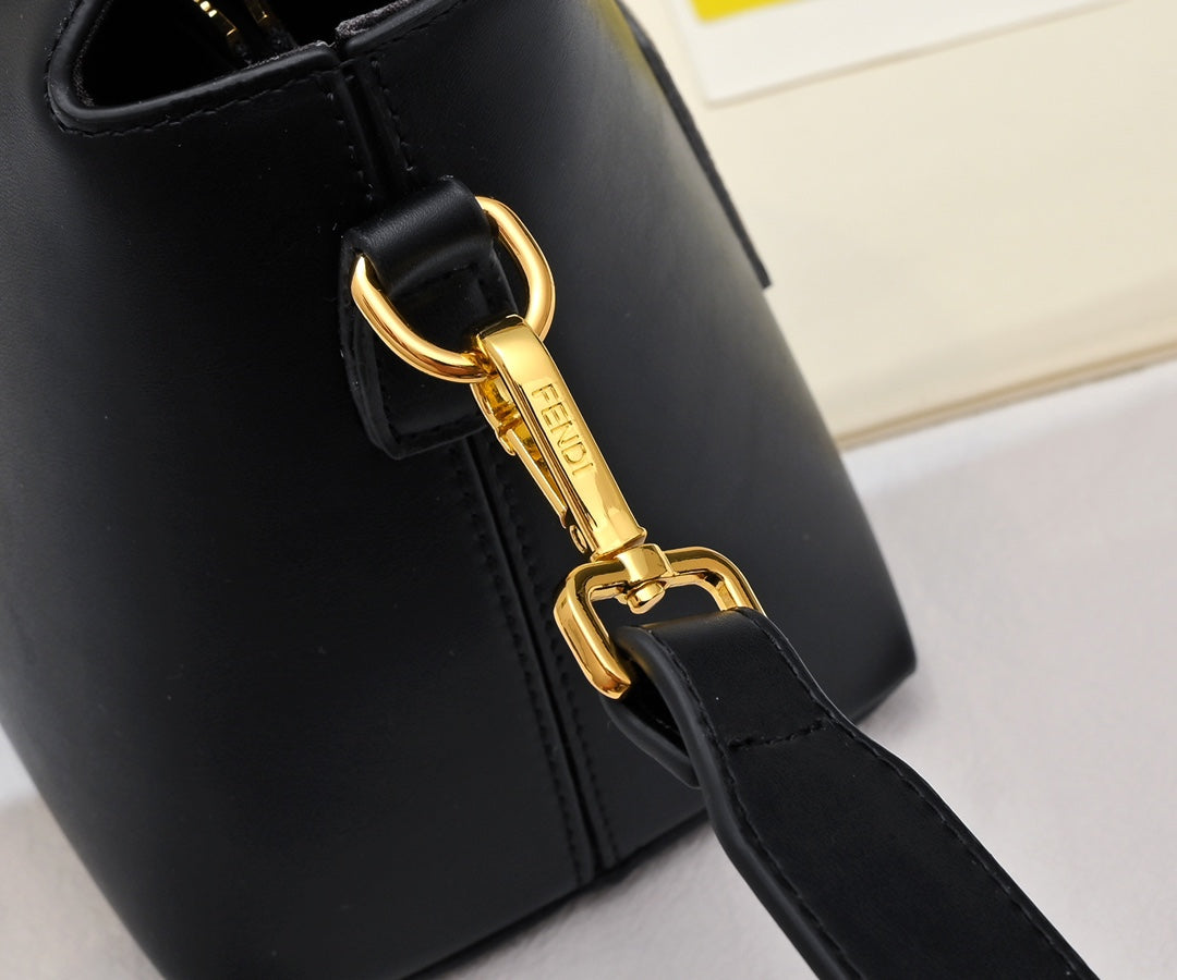 B1W35F110 Popular   leather bag