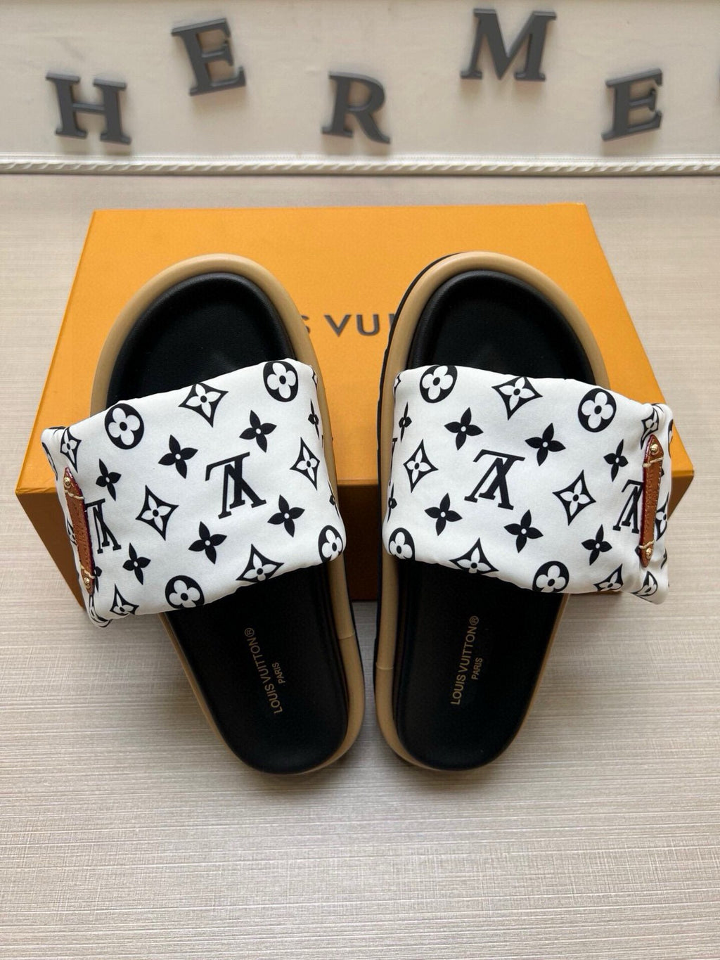 Z5QE9 Popular Slippers