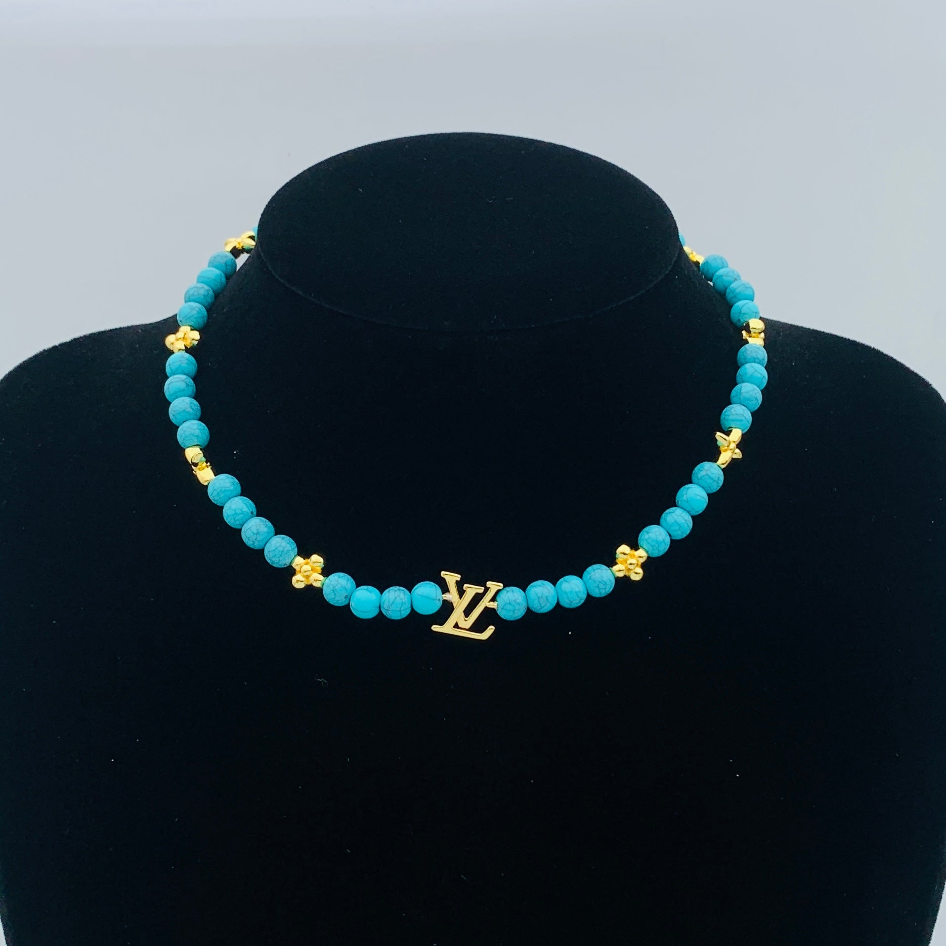 X1Q85E110X Popular Necklace