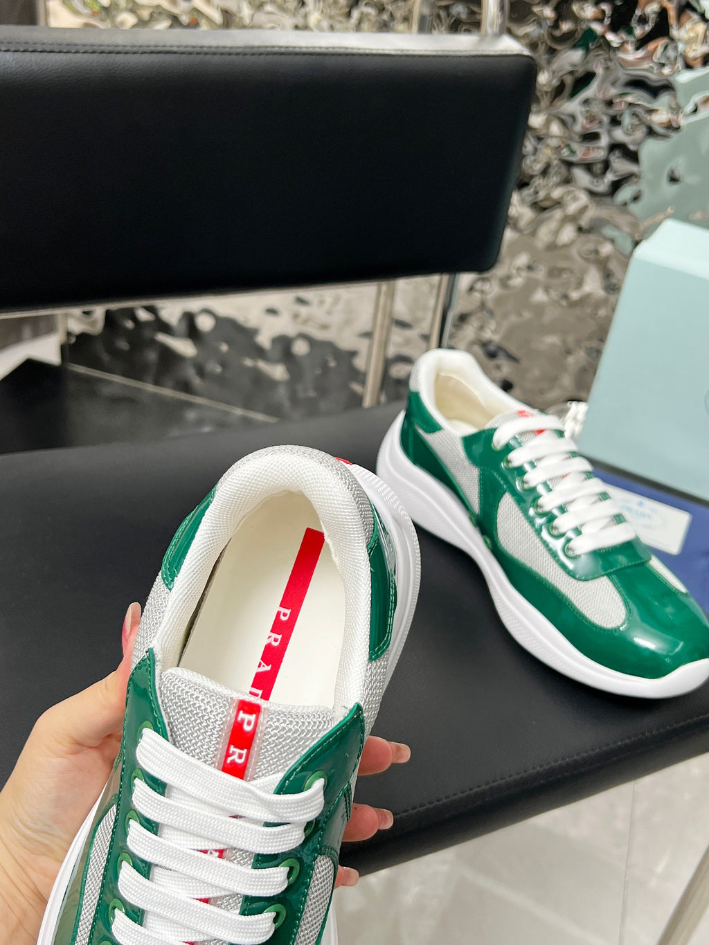 Z2P76P03 Popular high-quality leather Shoes