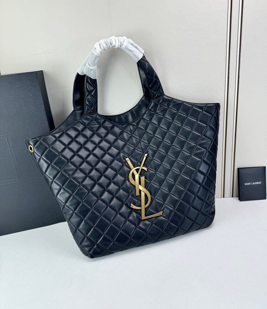 B1P36SL26 Popular leather bag