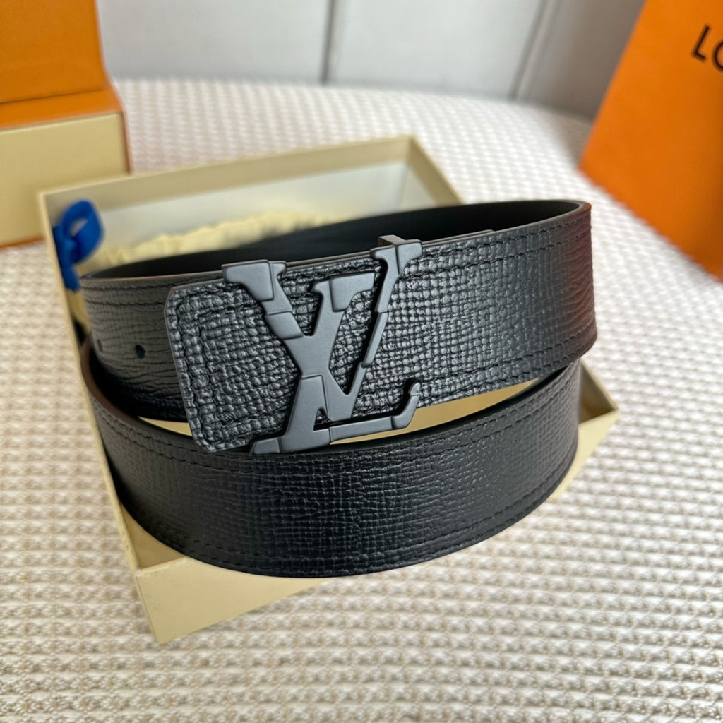 P1Q64E137 Popular High quality belt With full package