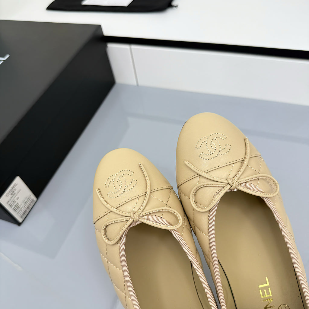 Z2Q105C413 Popular high-quality leather Shoes