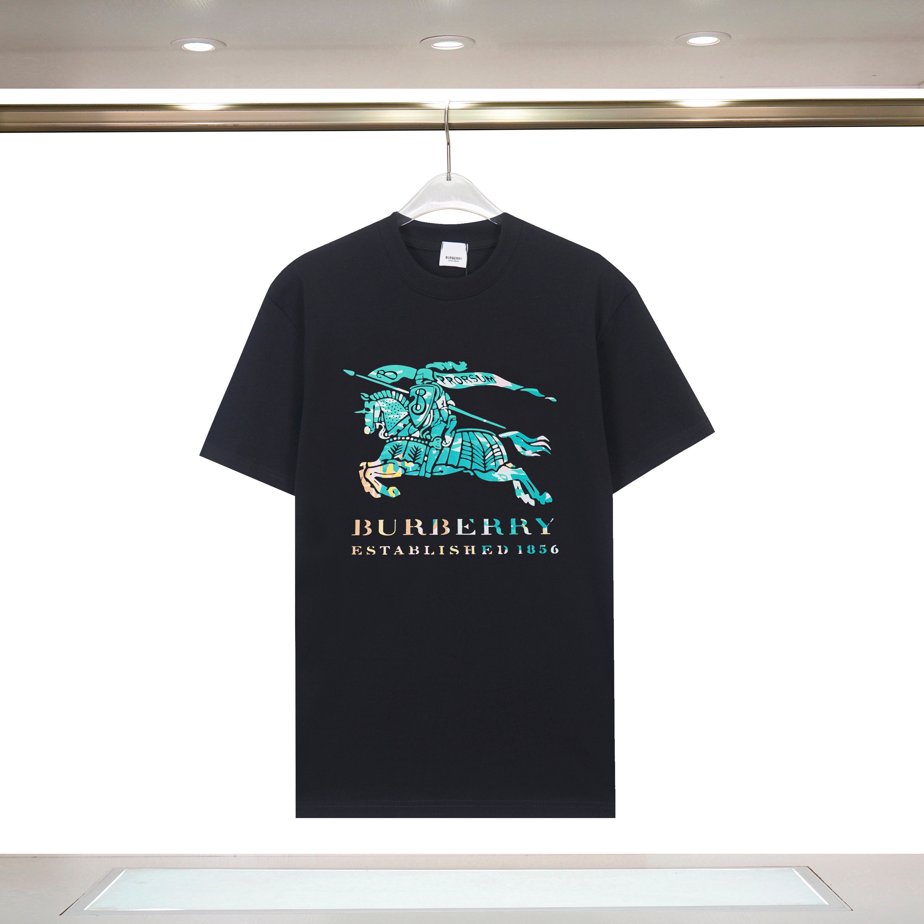 U1W25R28  Popular T-shirts