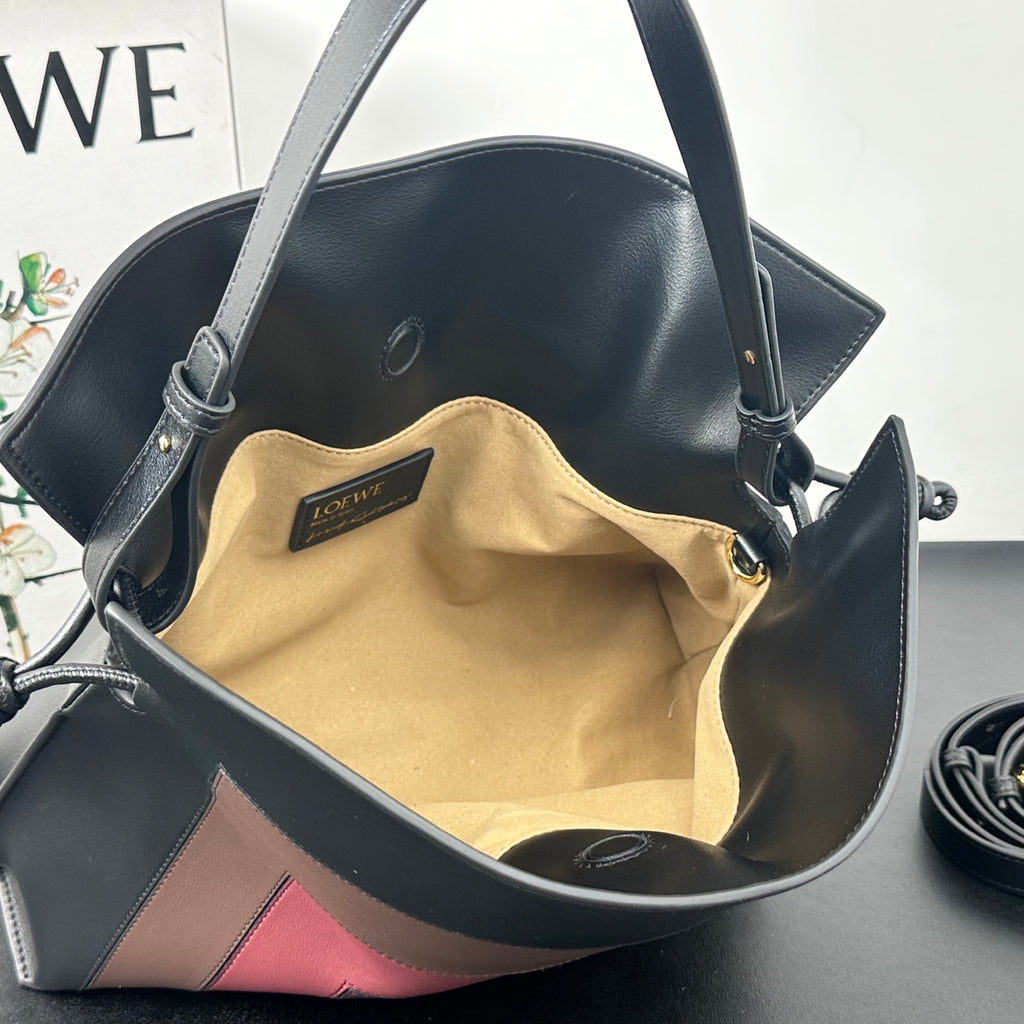 B1R46A13 Popular leather bag