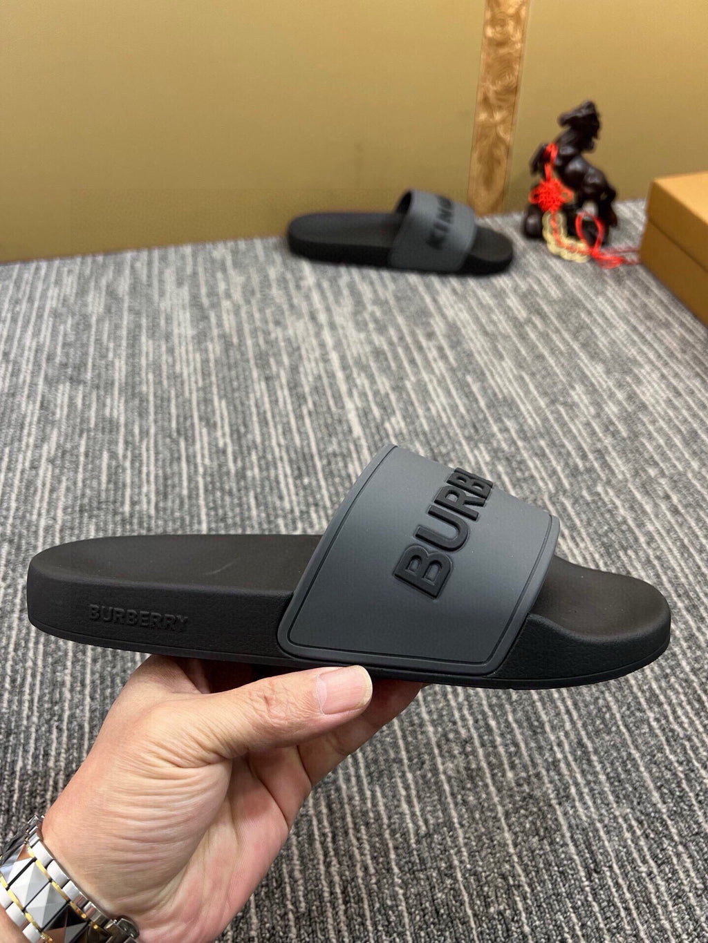 Z5Z35R254 Popular Slippers