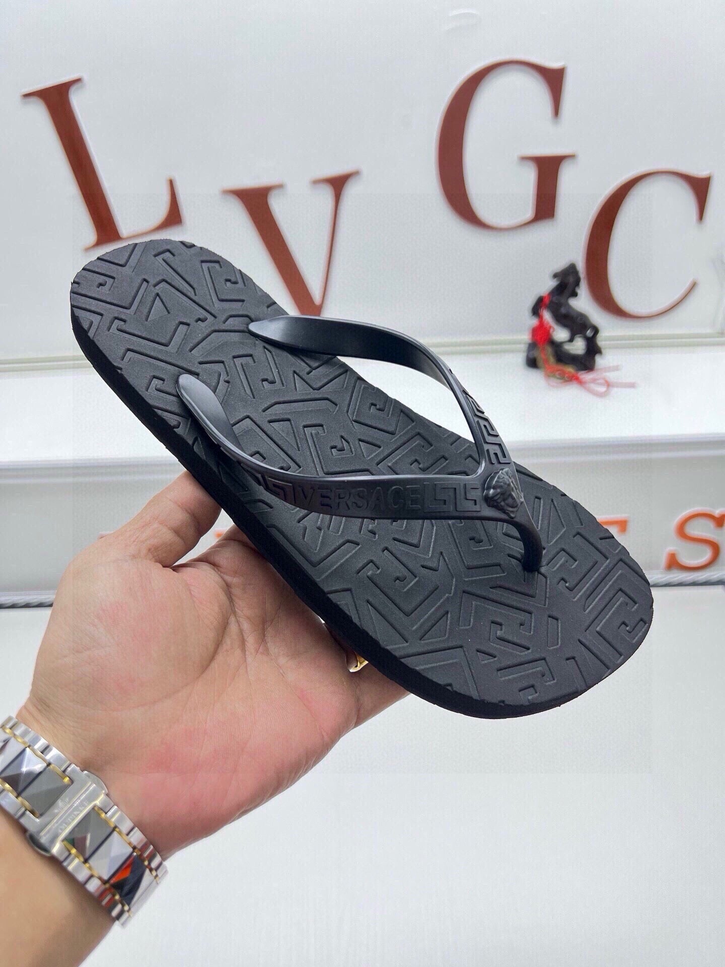 Z5Z35V295 Popular Slippers