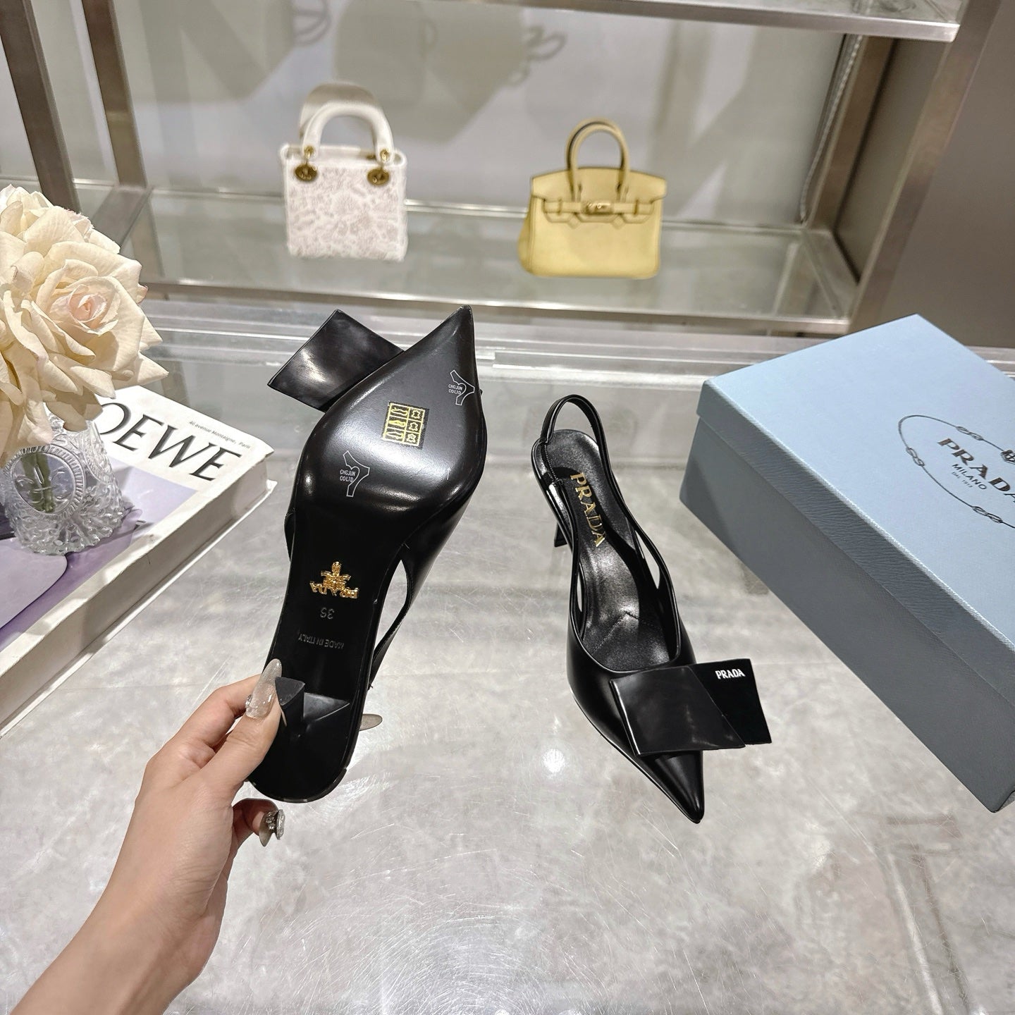 Z2Q55P41 Popular  leather High heels