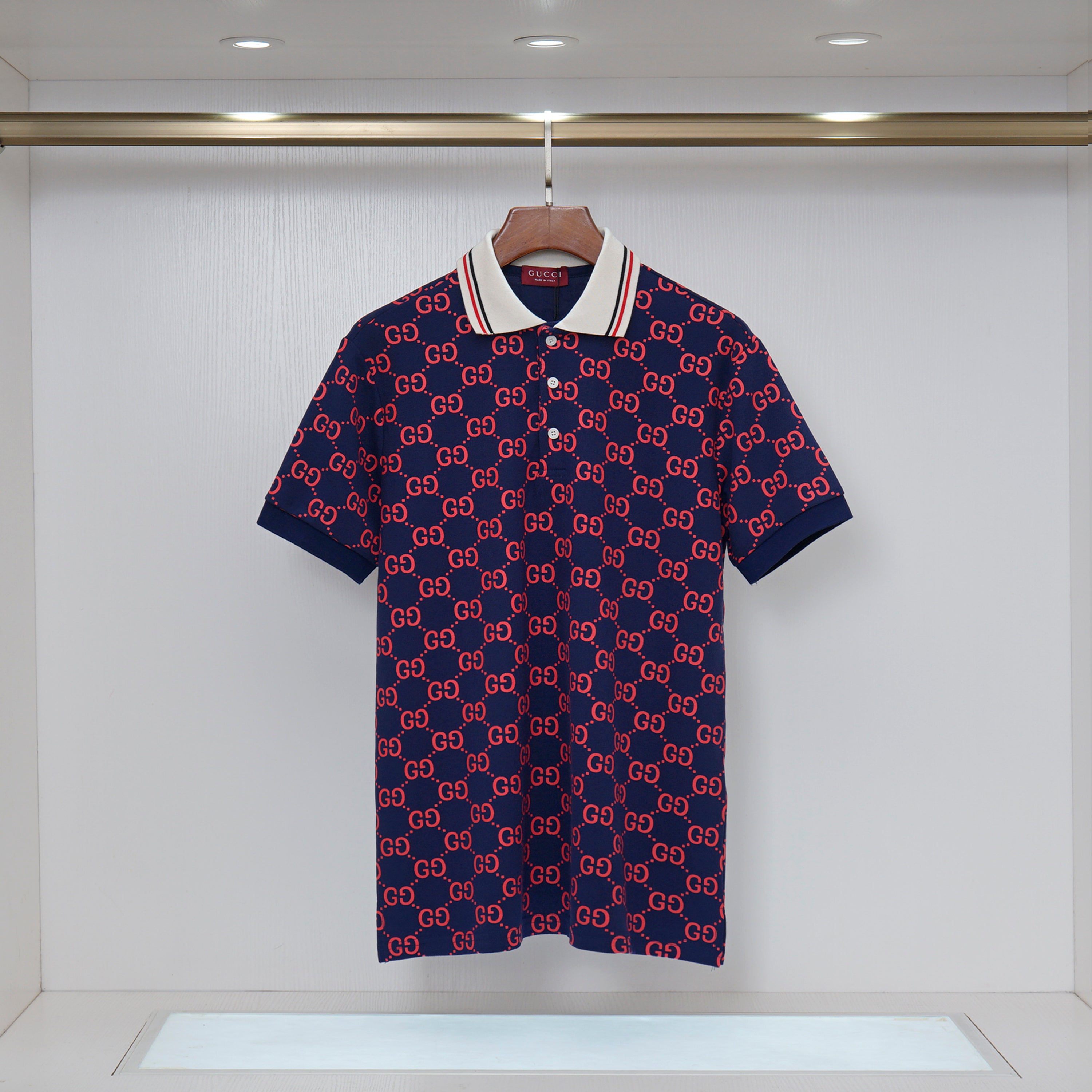 U1P36B61 Popular T-shirts
