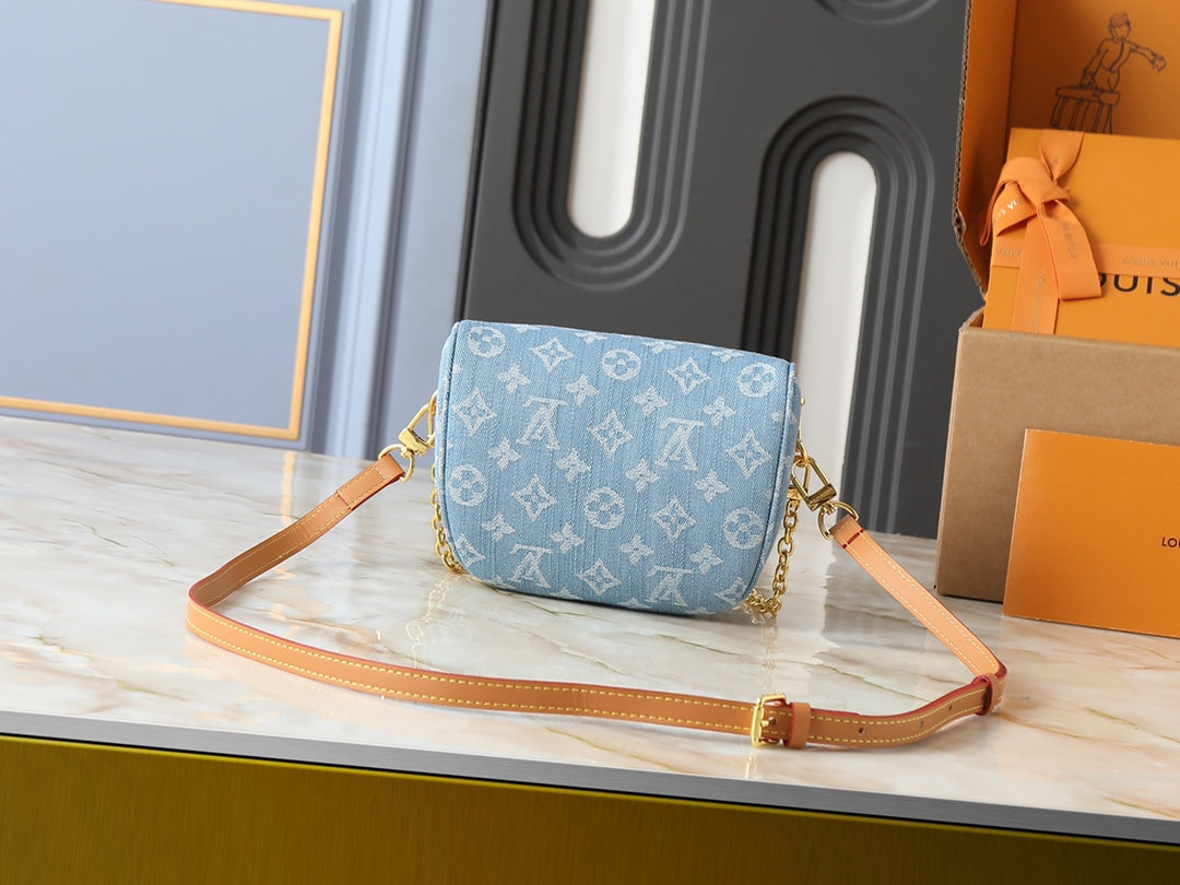 B1P46E69 Popular   bag