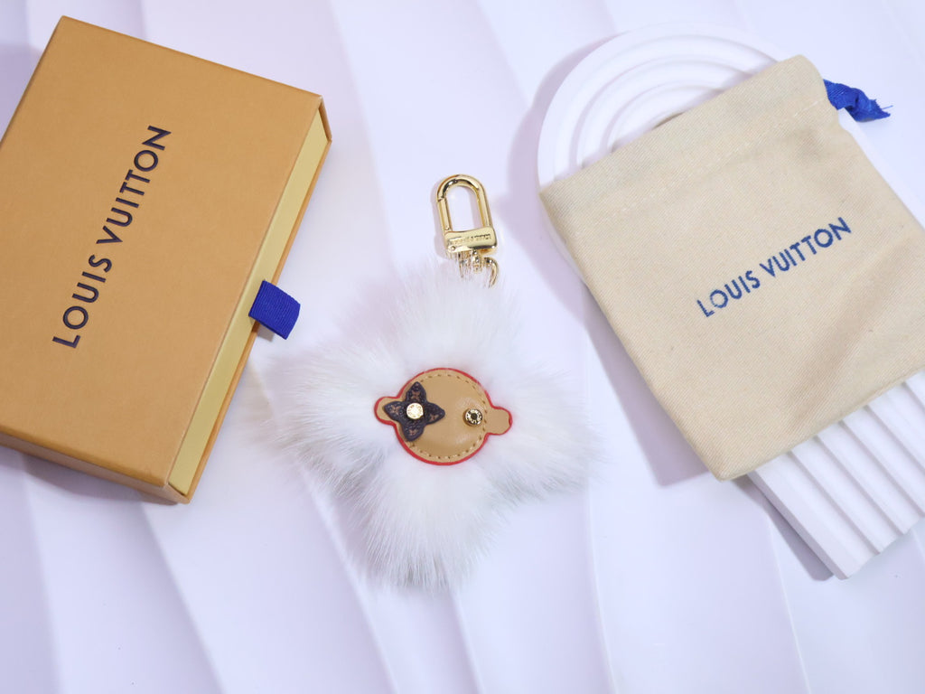 A1Q105E26 Popular bag 's charms accessories
