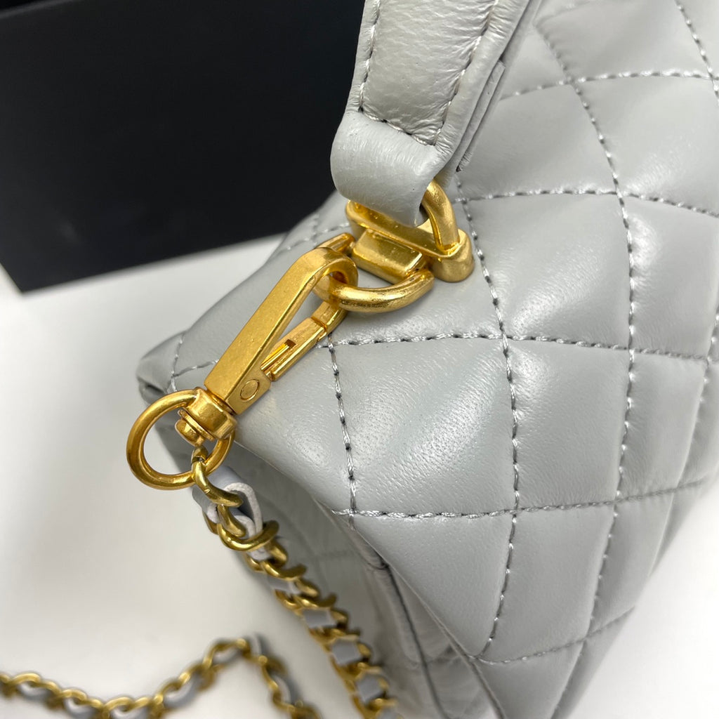 B1X33C23 Popular   leather bag 
