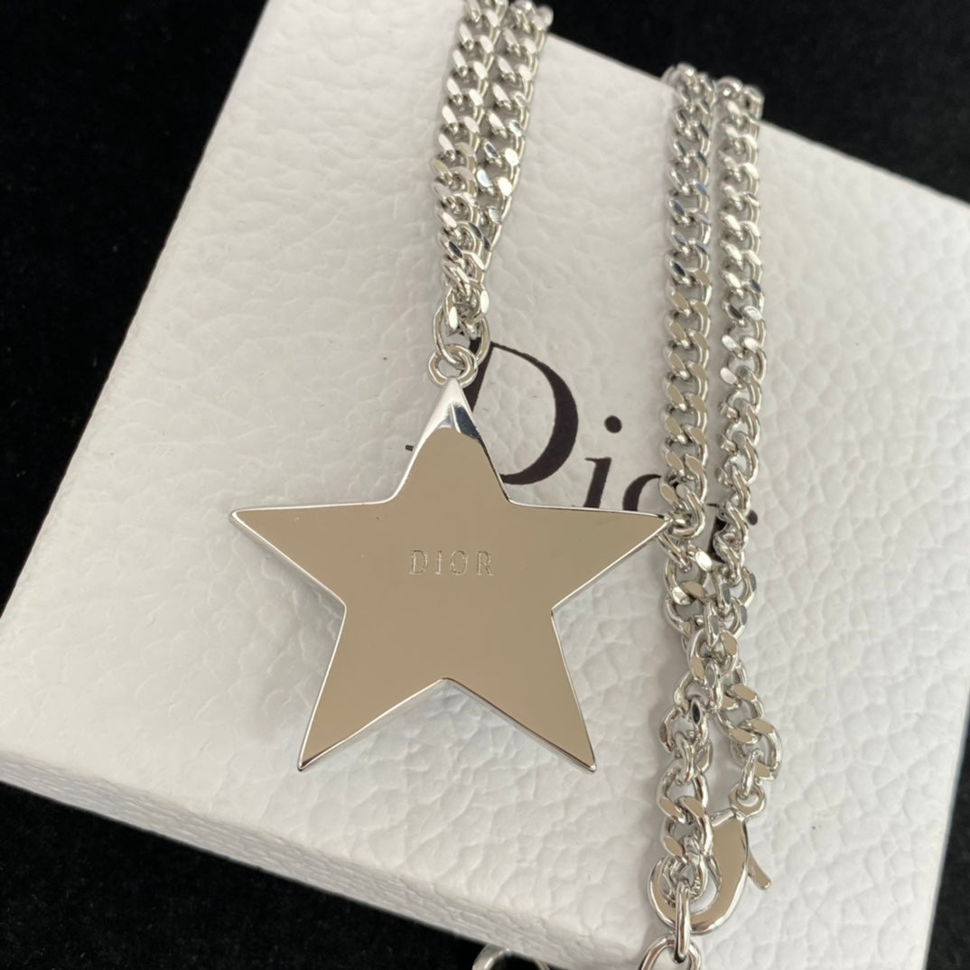 X1Q85D115X Popular Necklace