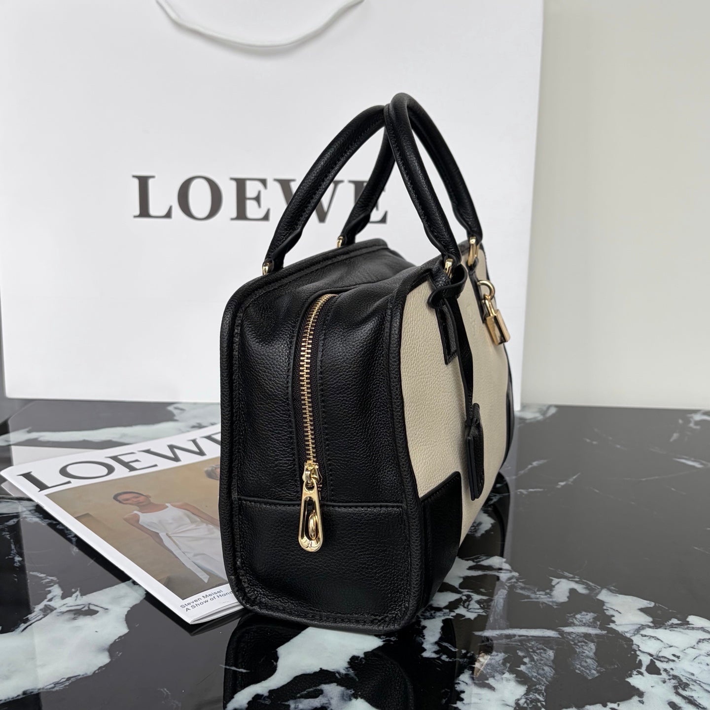 B1R66A12 Popular leather bag