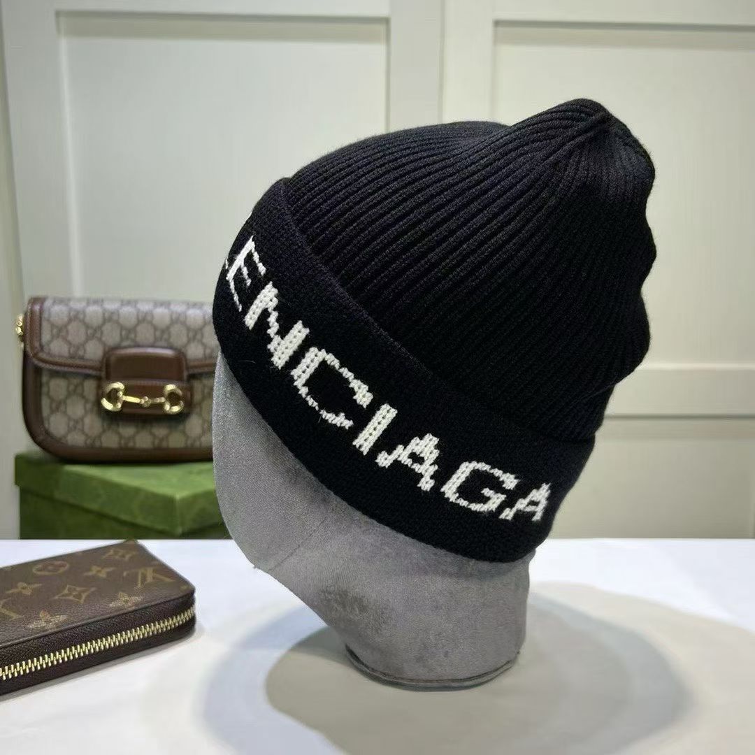 M1R86J86 Popular hats
