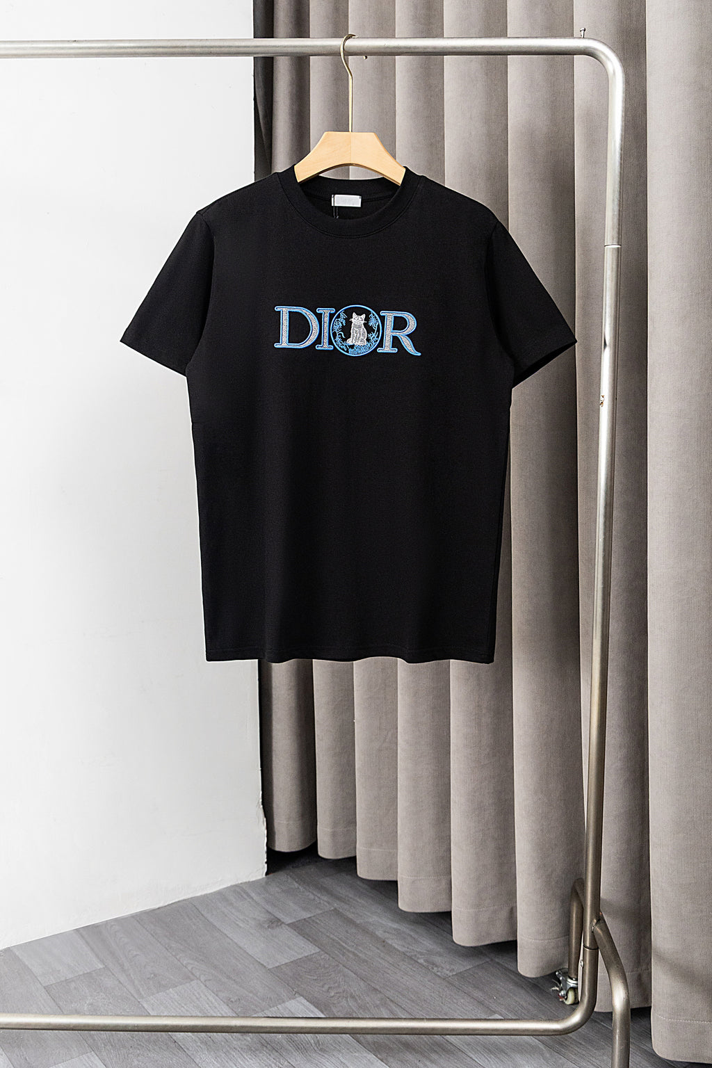 U1P36D128 Popular T-shirts