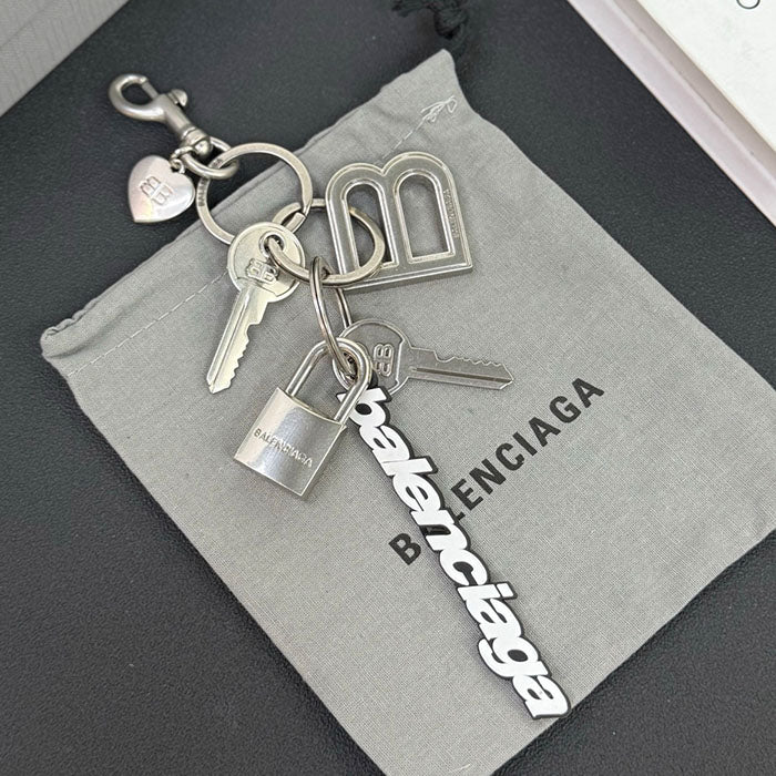 A1R46J40 Popular bag 's charms accessories