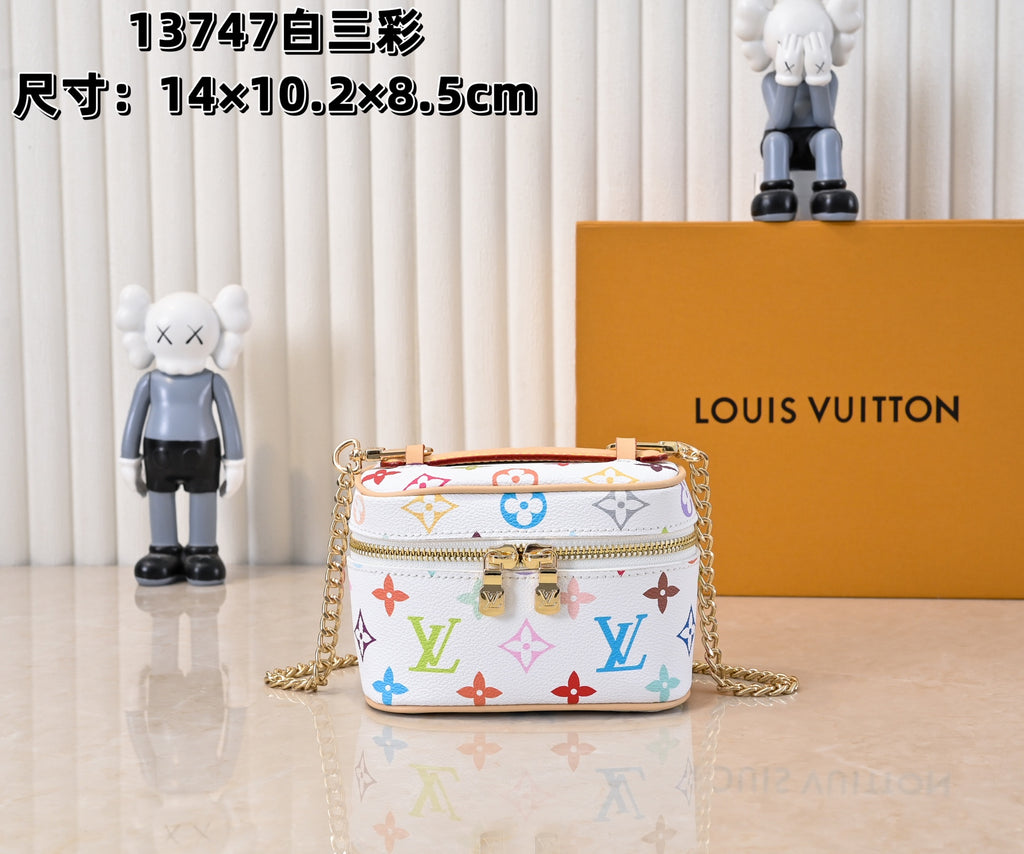 B1X45E11 Popular leather bag