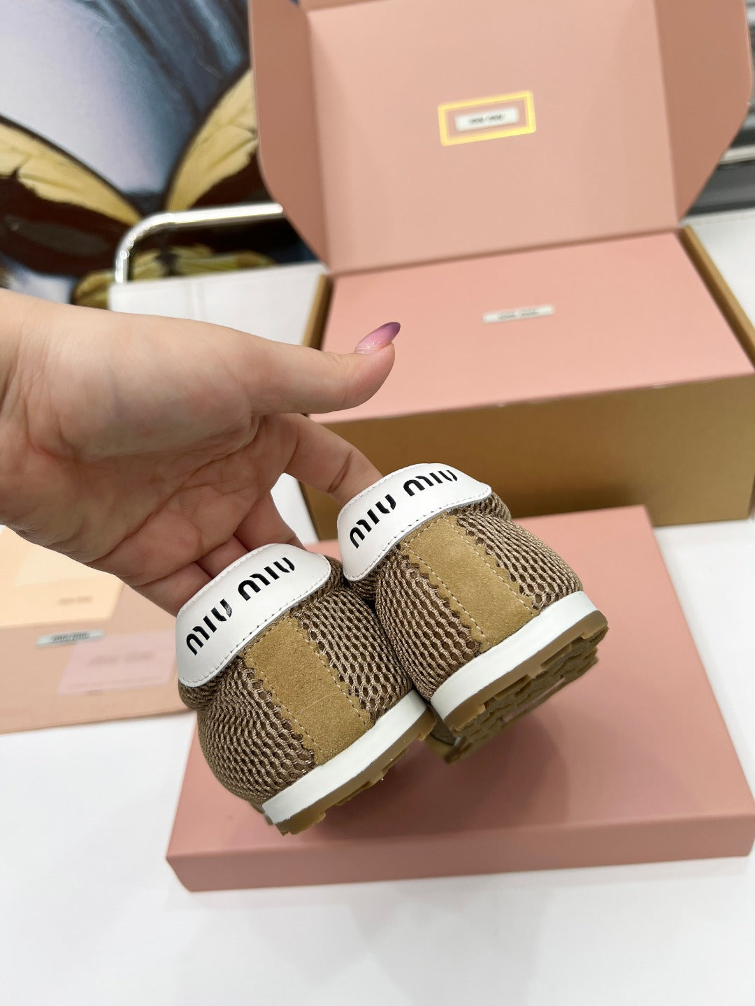 Z2Q105A235 Popular high-quality  Shoes
