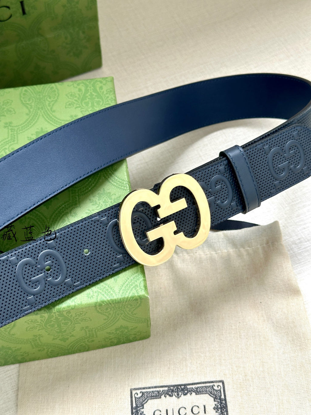 P1R55B230 Popular   High quality belt With full package