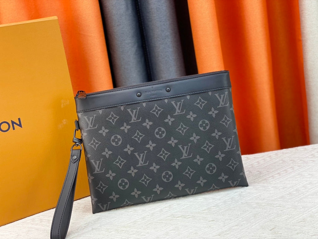 B1X44E401 Popular   leather bag