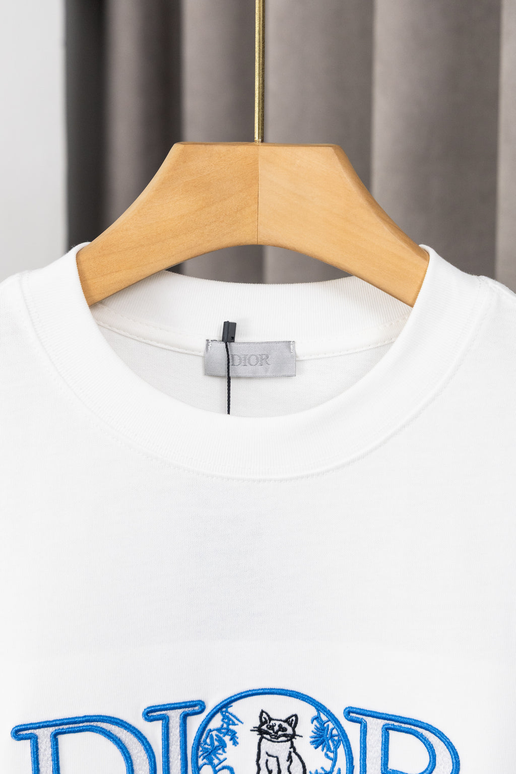 U1P36D128 Popular T-shirts