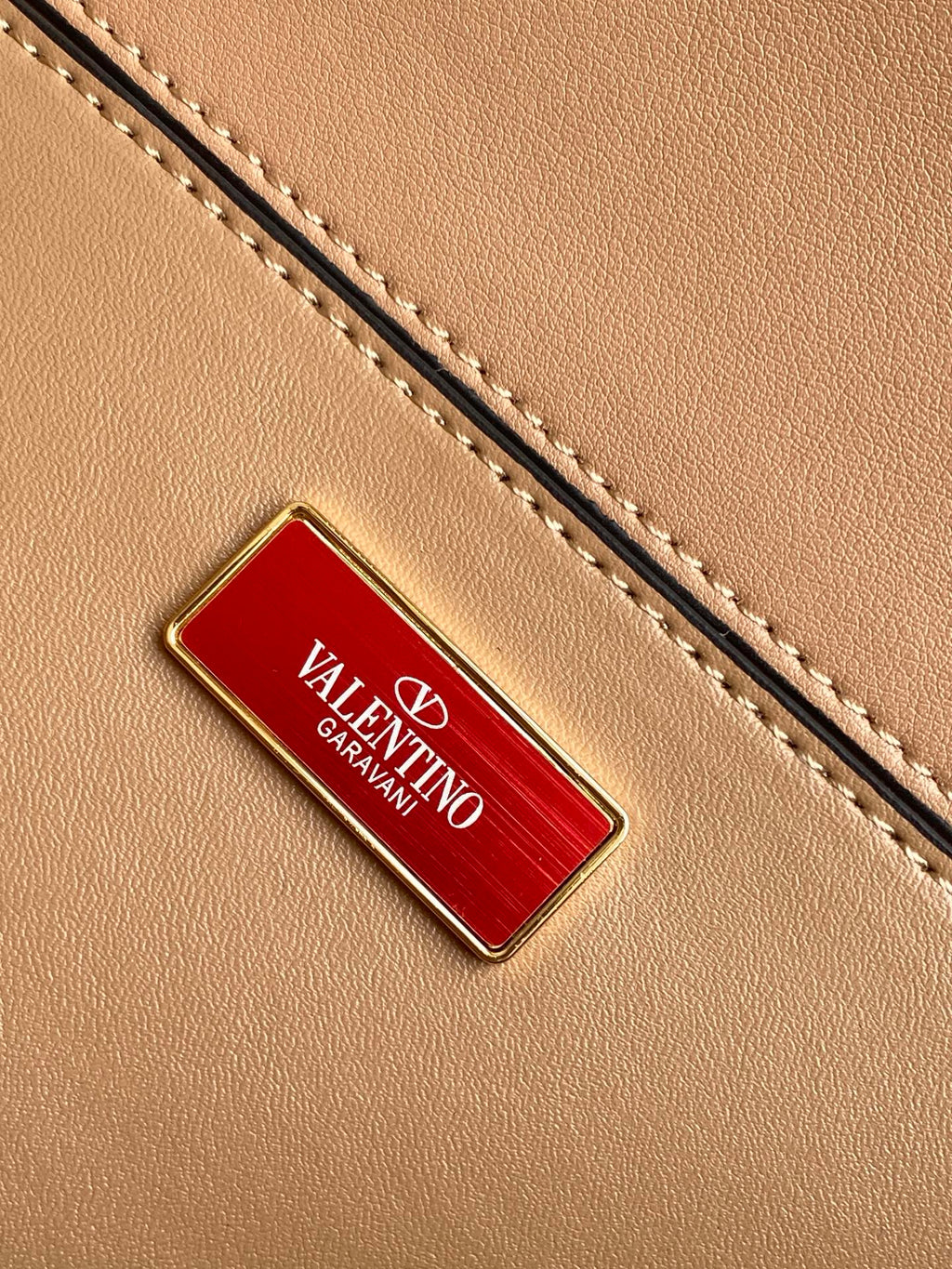 B1R76VL33 Popular leather bag