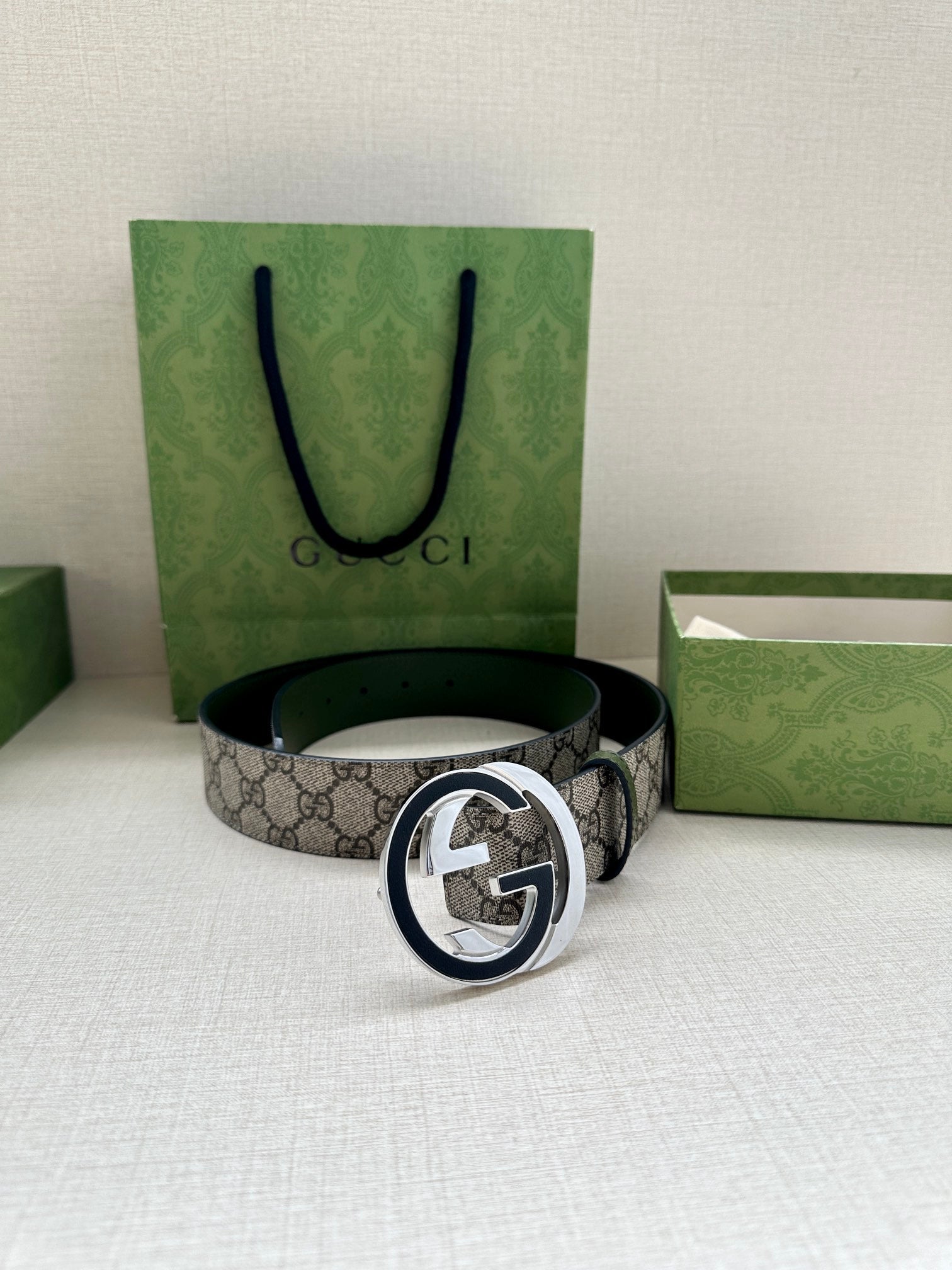 P1N95B1 Popular  high-quality leather belt