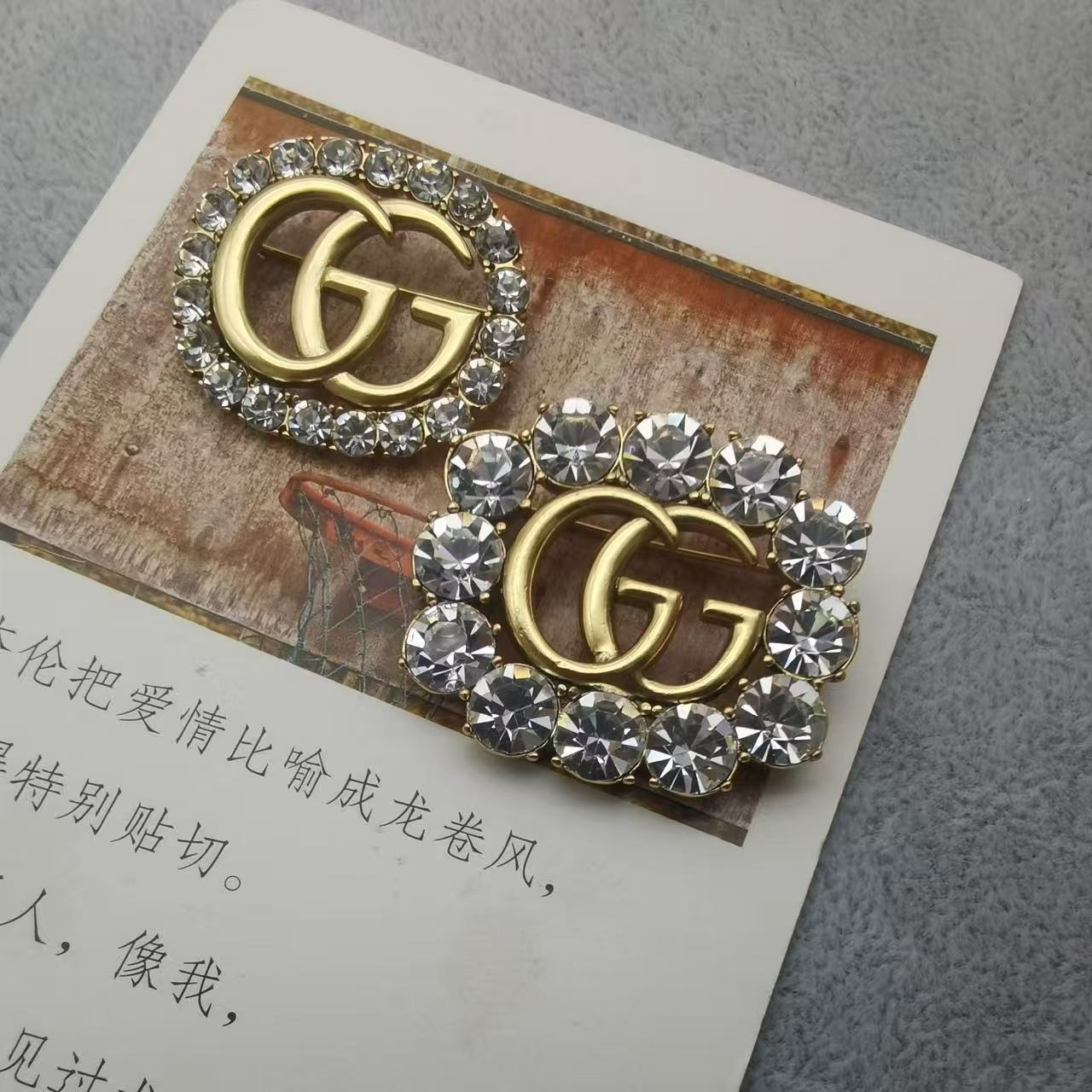 X1N46B12X Popular  Brooch