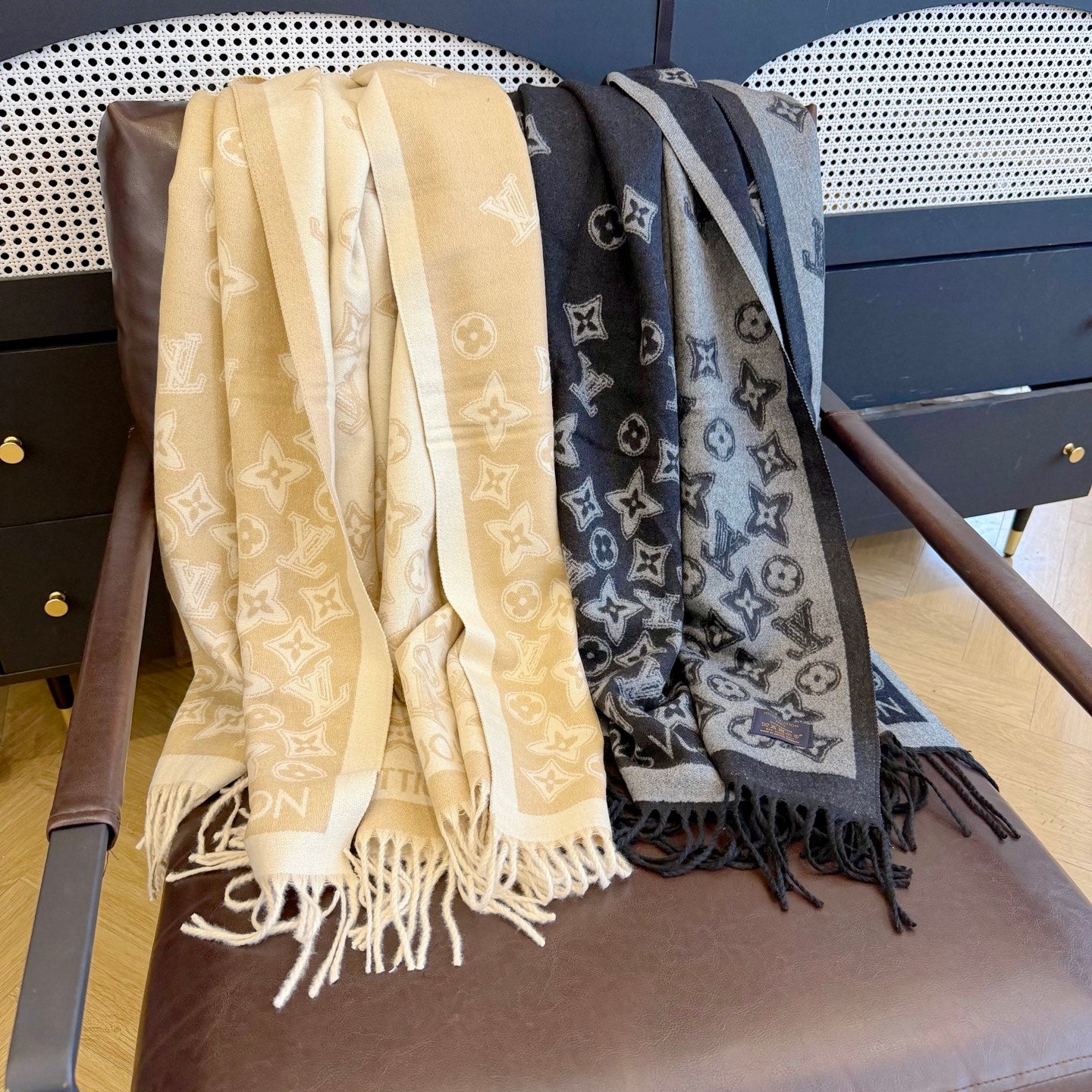 W1R86E57 Popular Winter Scarves