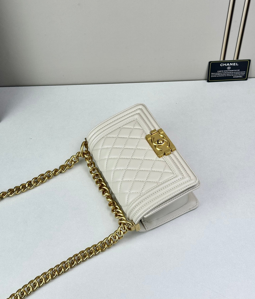 B1P36C16 Popular leather bag