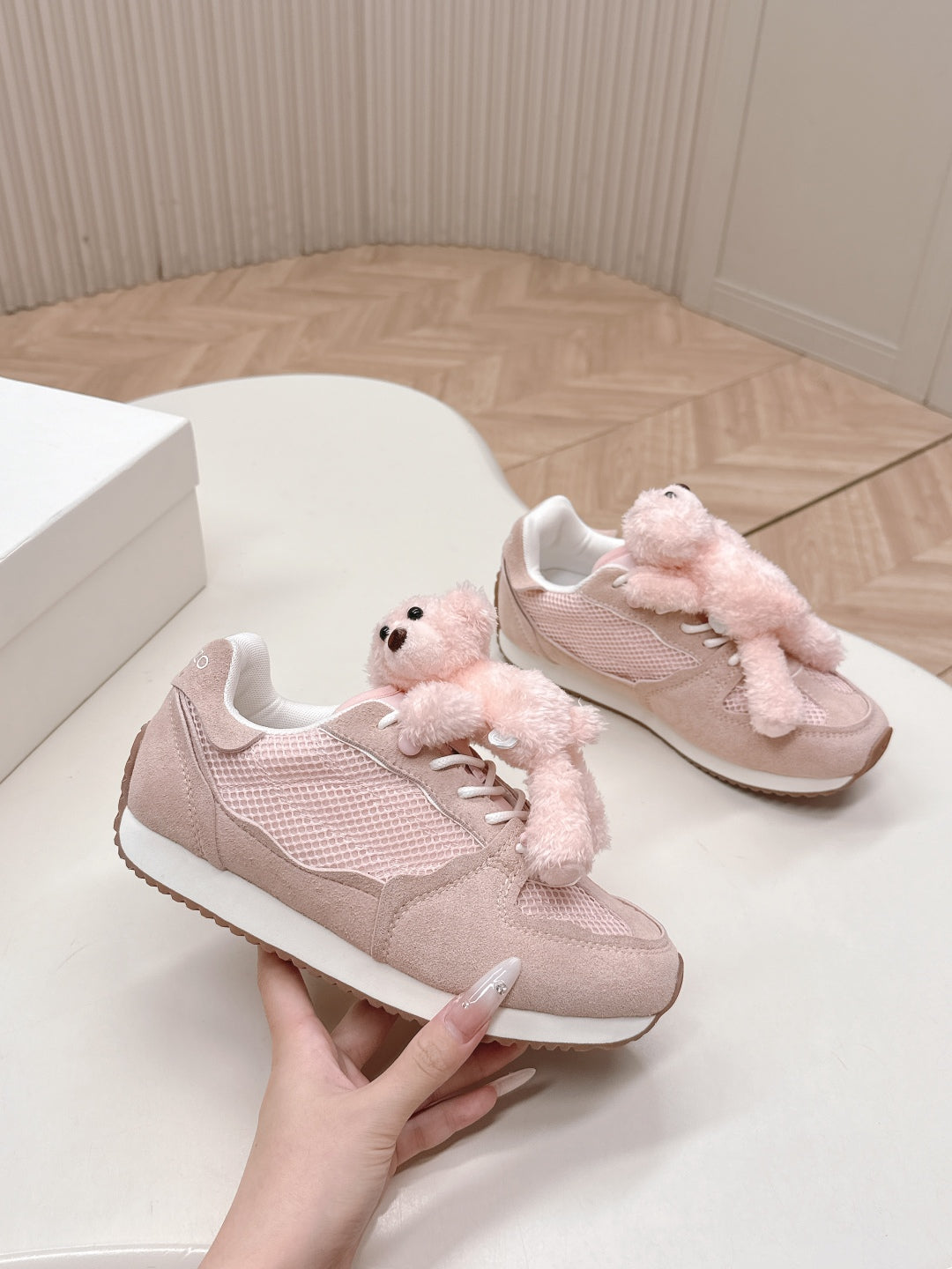 Z2Q95A140  Popular high-quality Shoes
