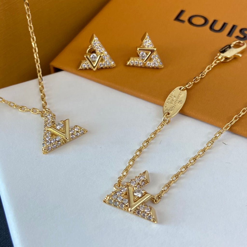 X1X34E609X  Popular  Earrings Bracelets Necklaces